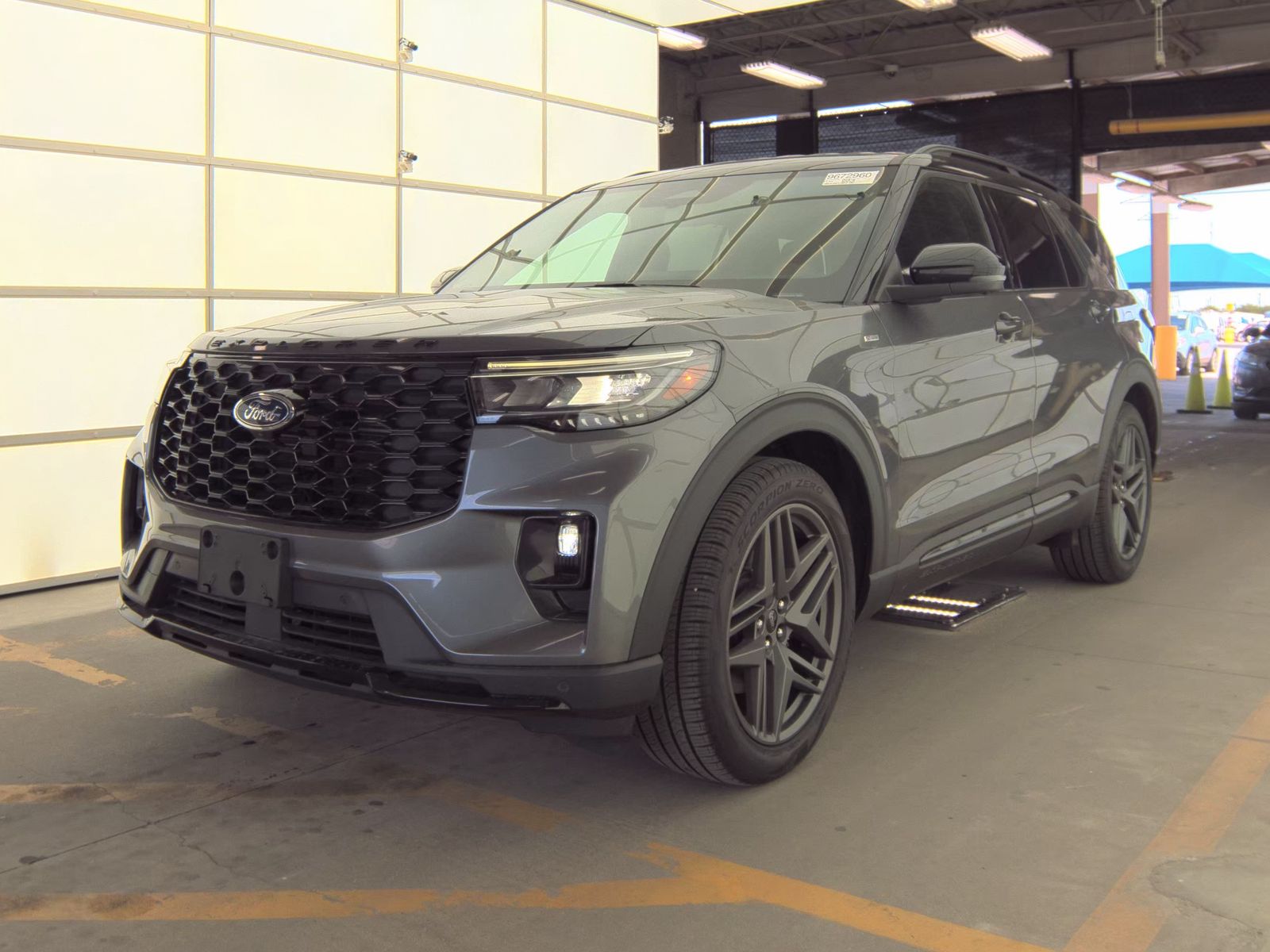 FORD EXPLORER - 1