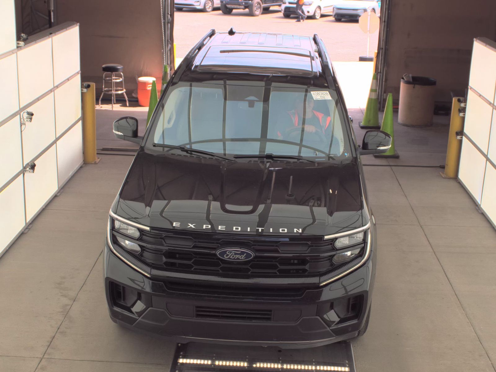 FORD EXPEDITION MAX - 3