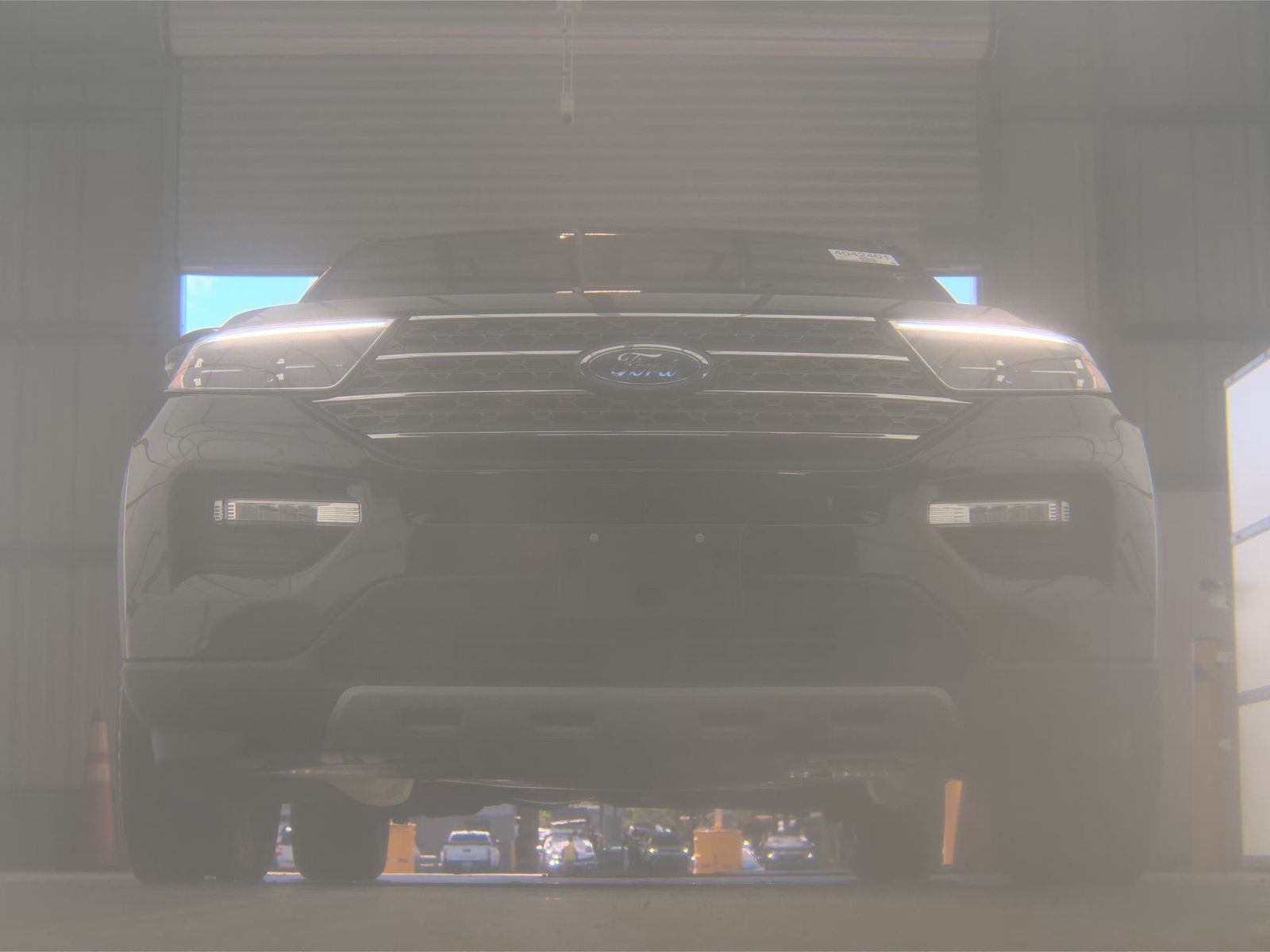 FORD EXPLORER - 4