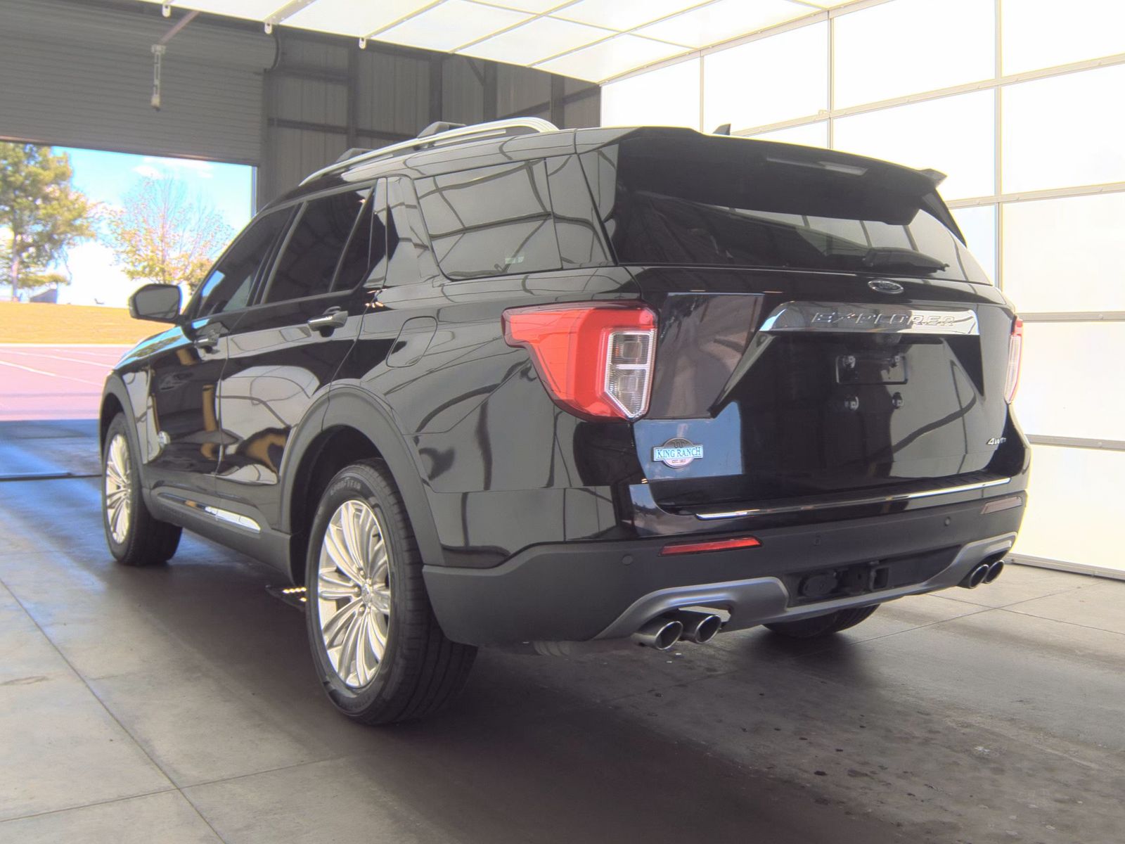 FORD EXPLORER - 9