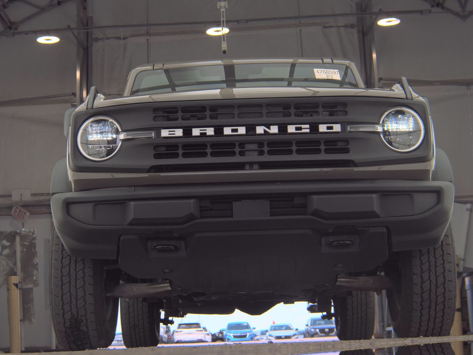FORD BRONCO - 4