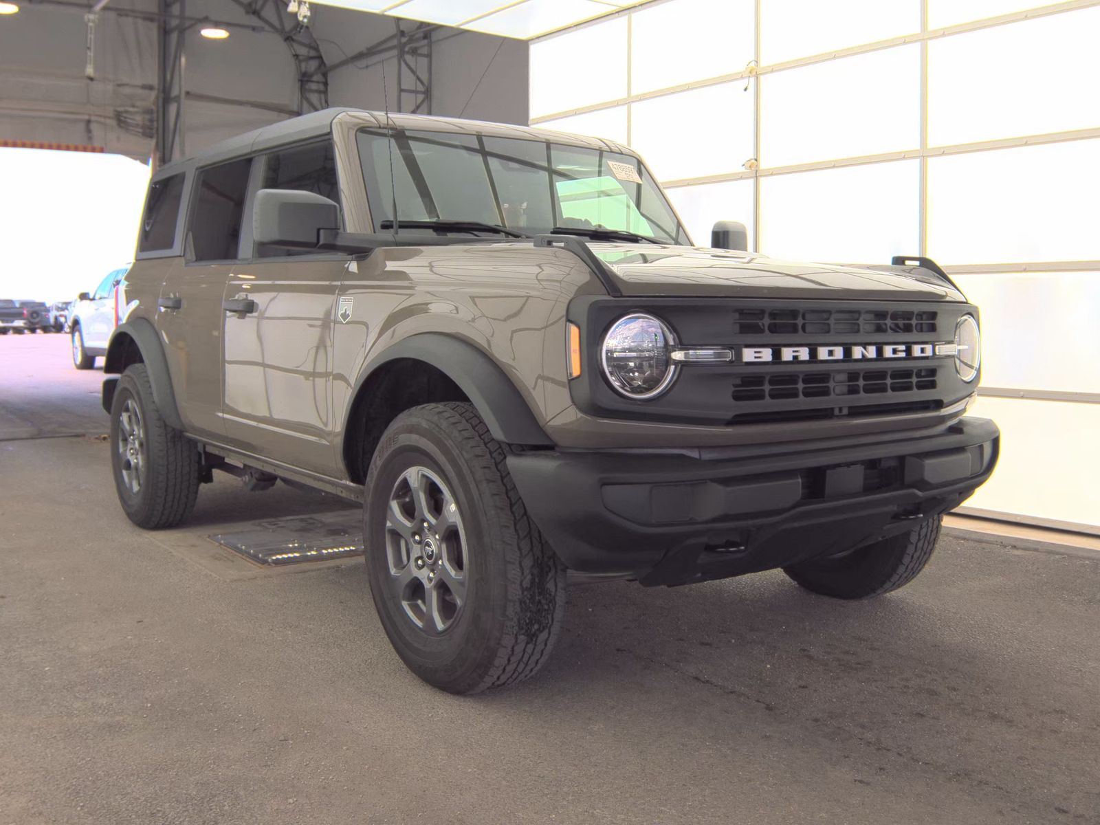 FORD BRONCO - 5