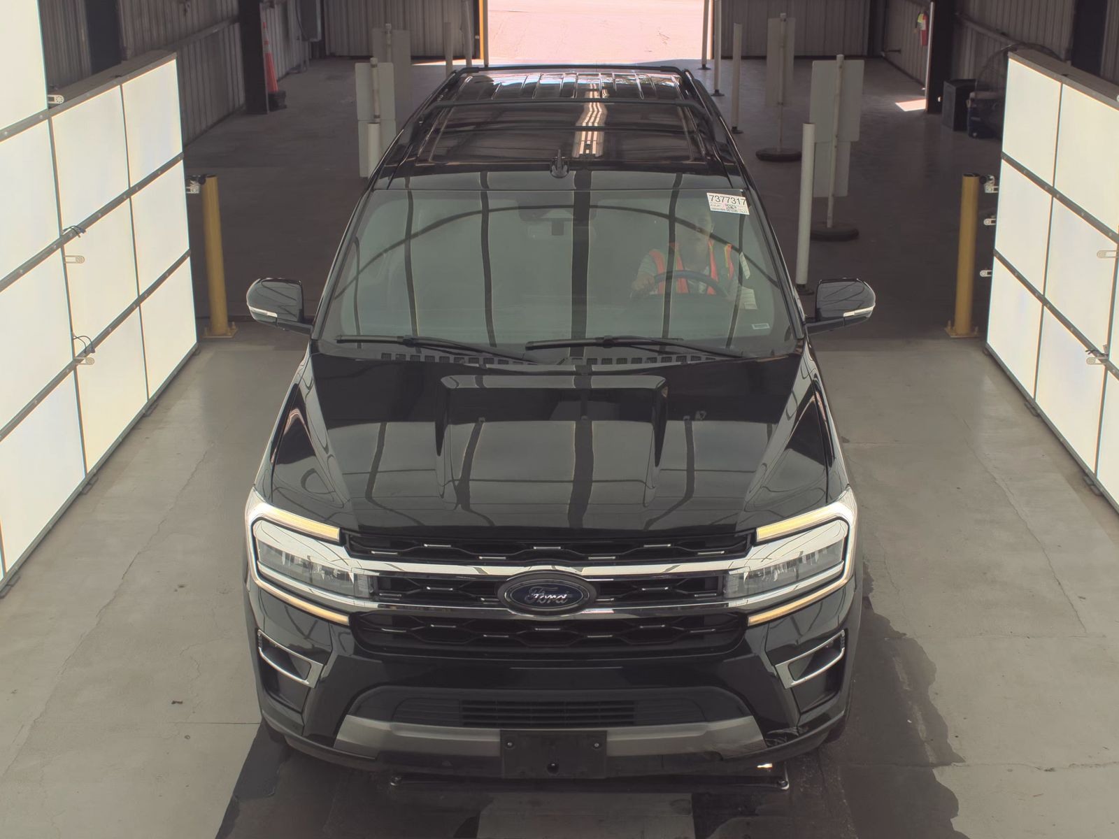 FORD EXPEDITION MAX - 3