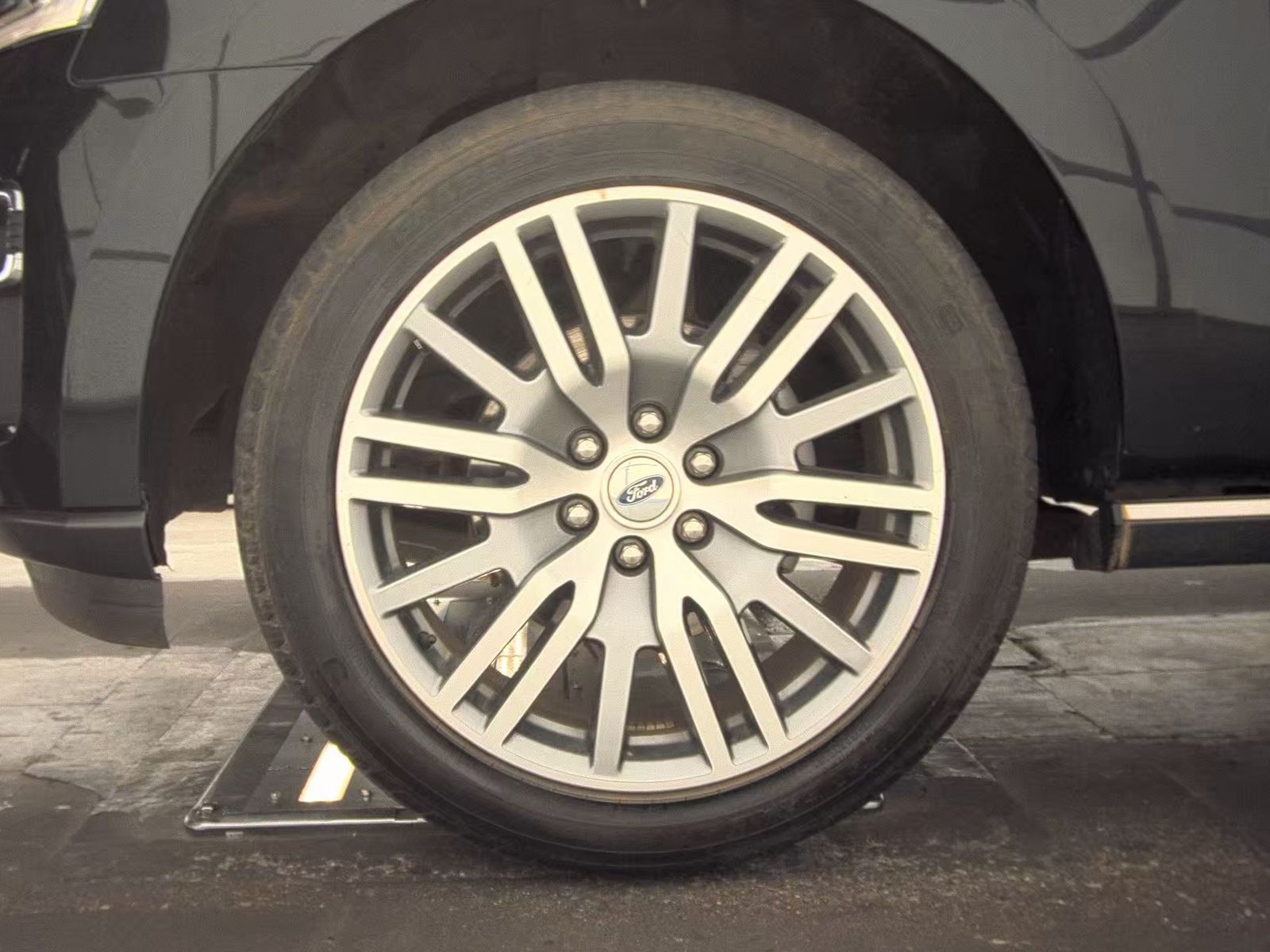FORD EXPEDITION MAX - 10