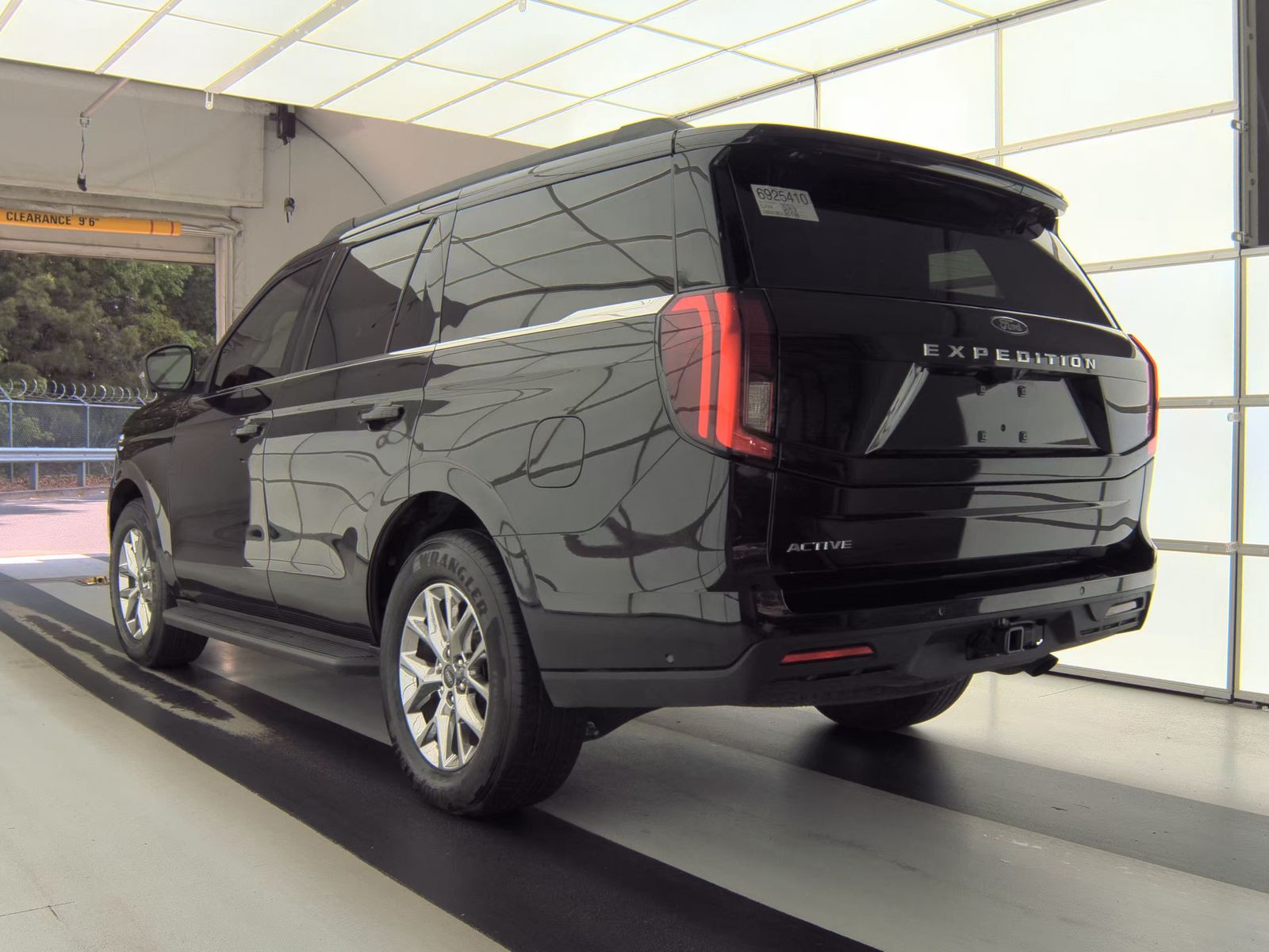 FORD EXPEDITION - 9