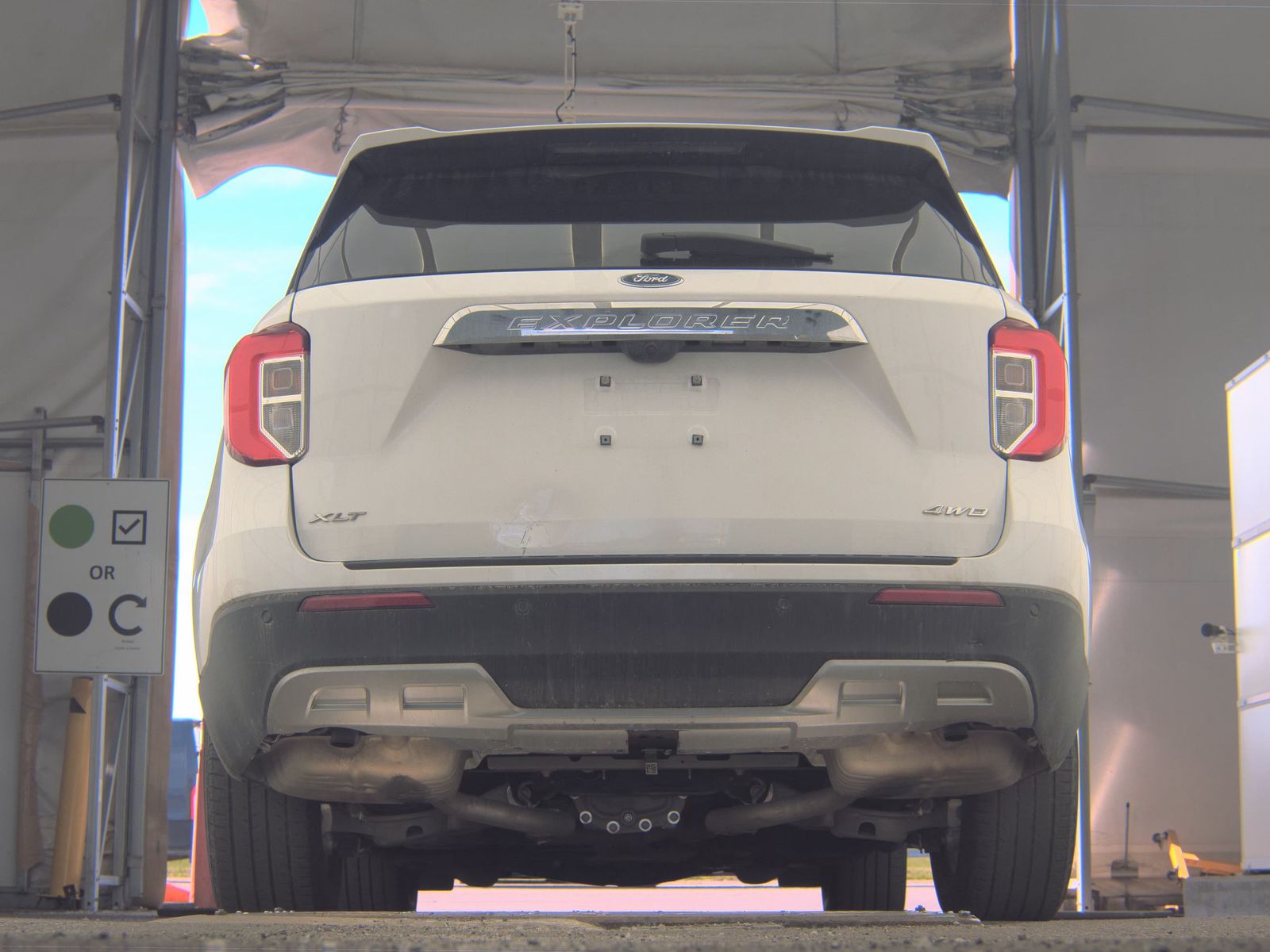 FORD EXPLORER - 8