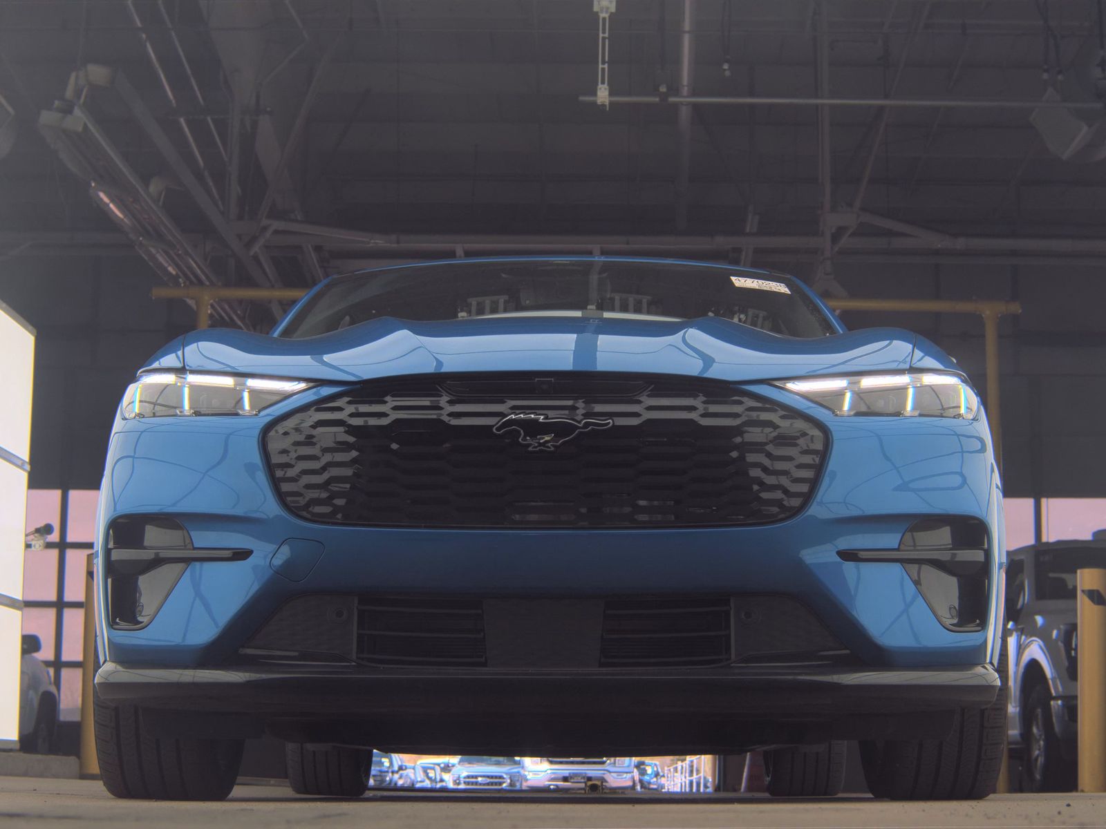 FORD MUSTANG MACH-E - 4