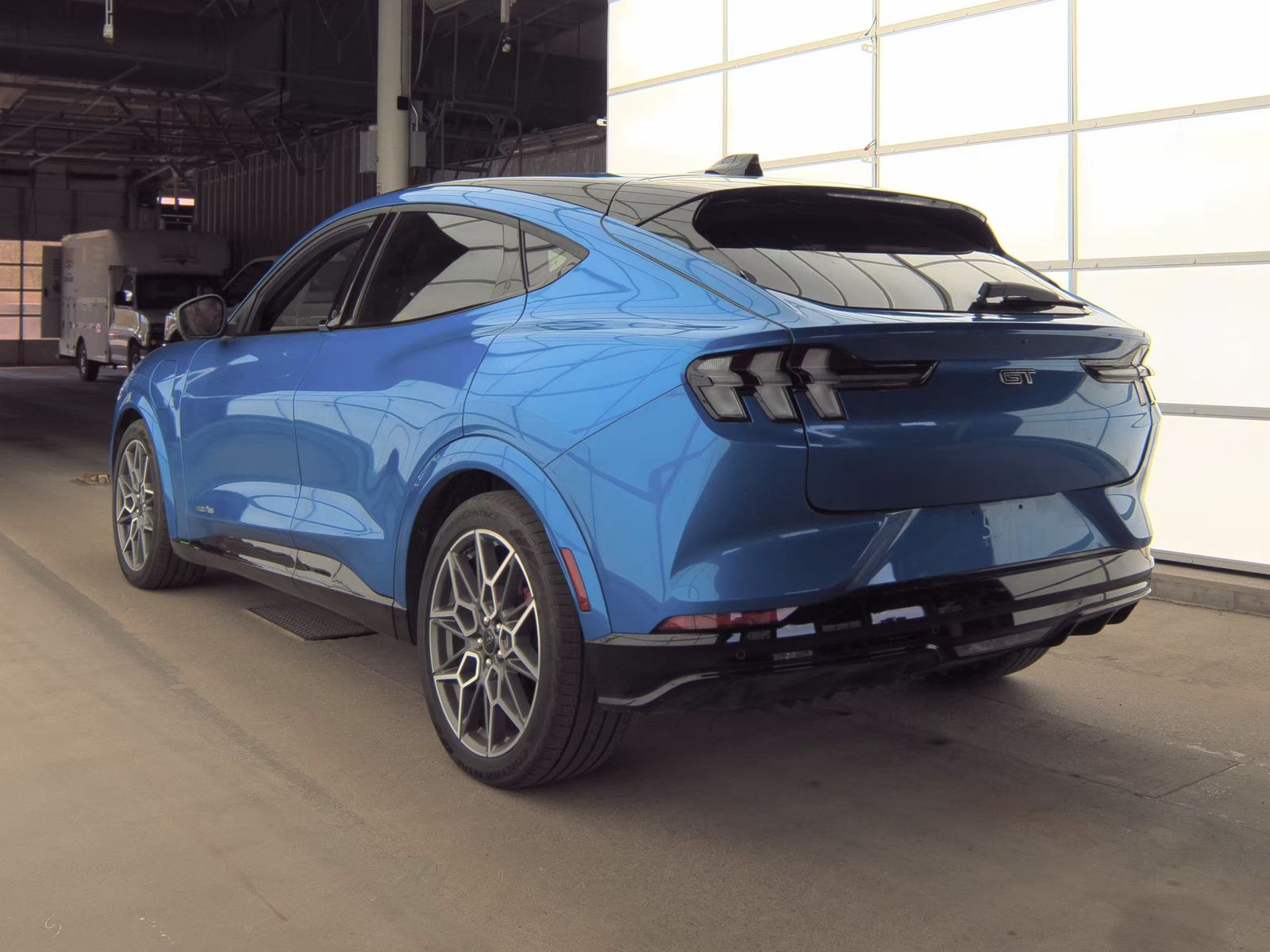 FORD MUSTANG MACH-E - 9