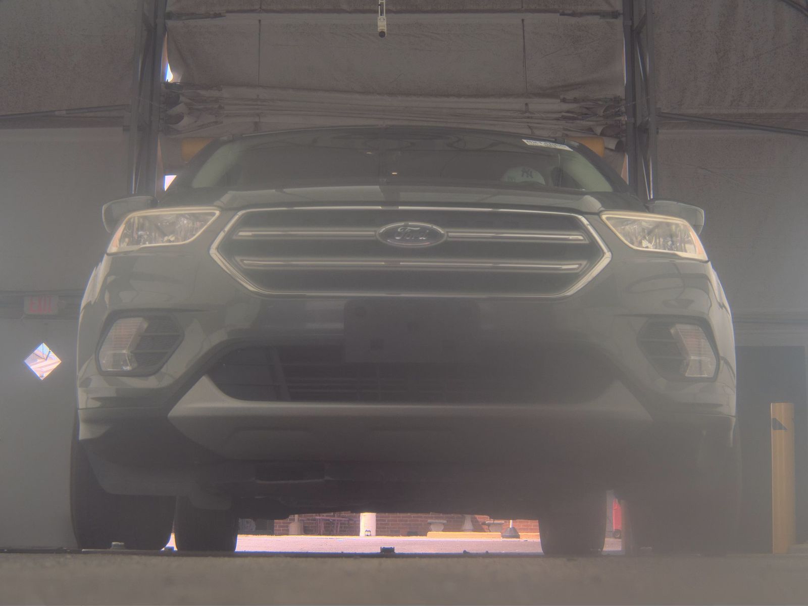 FORD ESCAPE - 4
