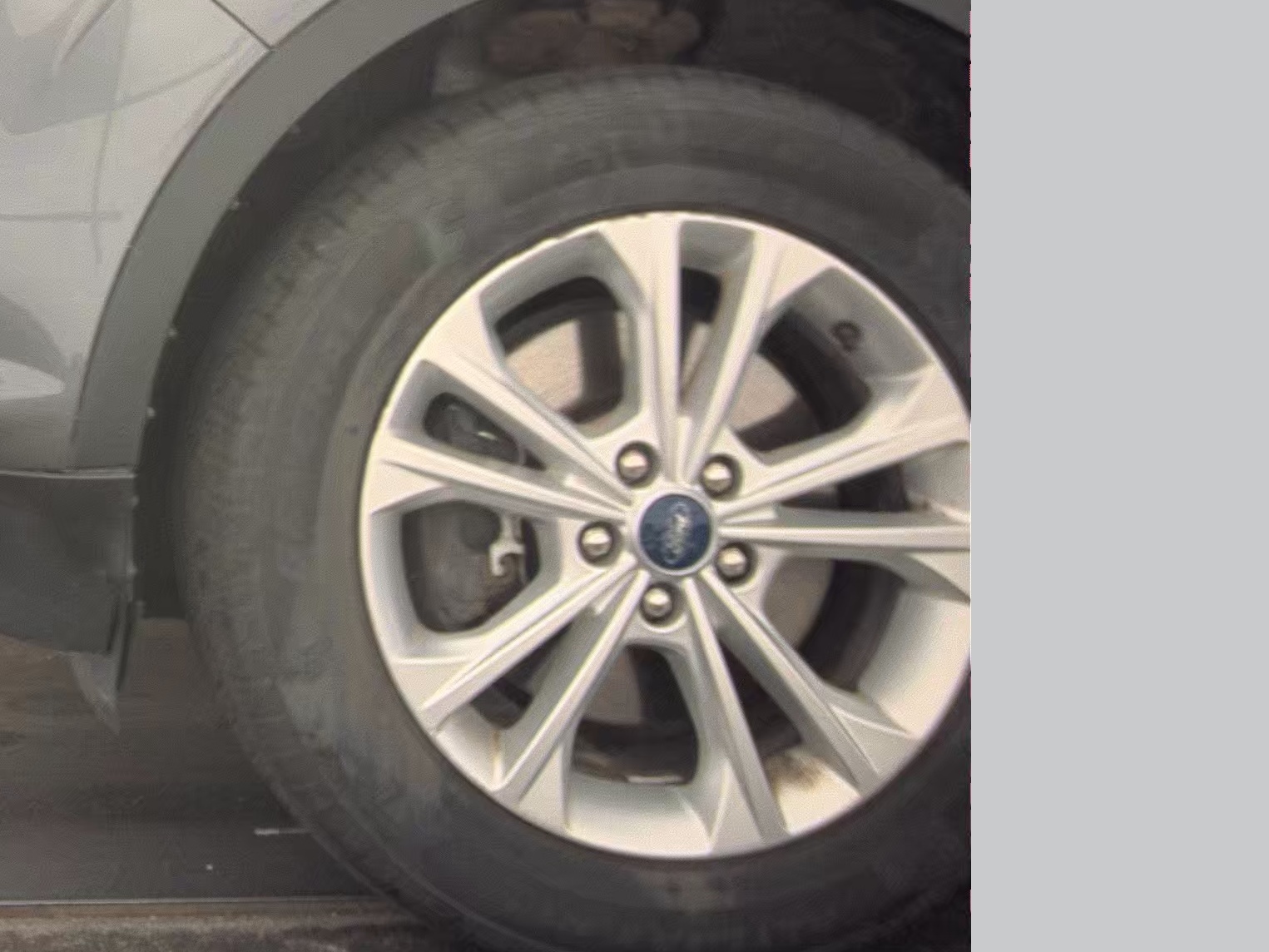FORD ESCAPE - 10