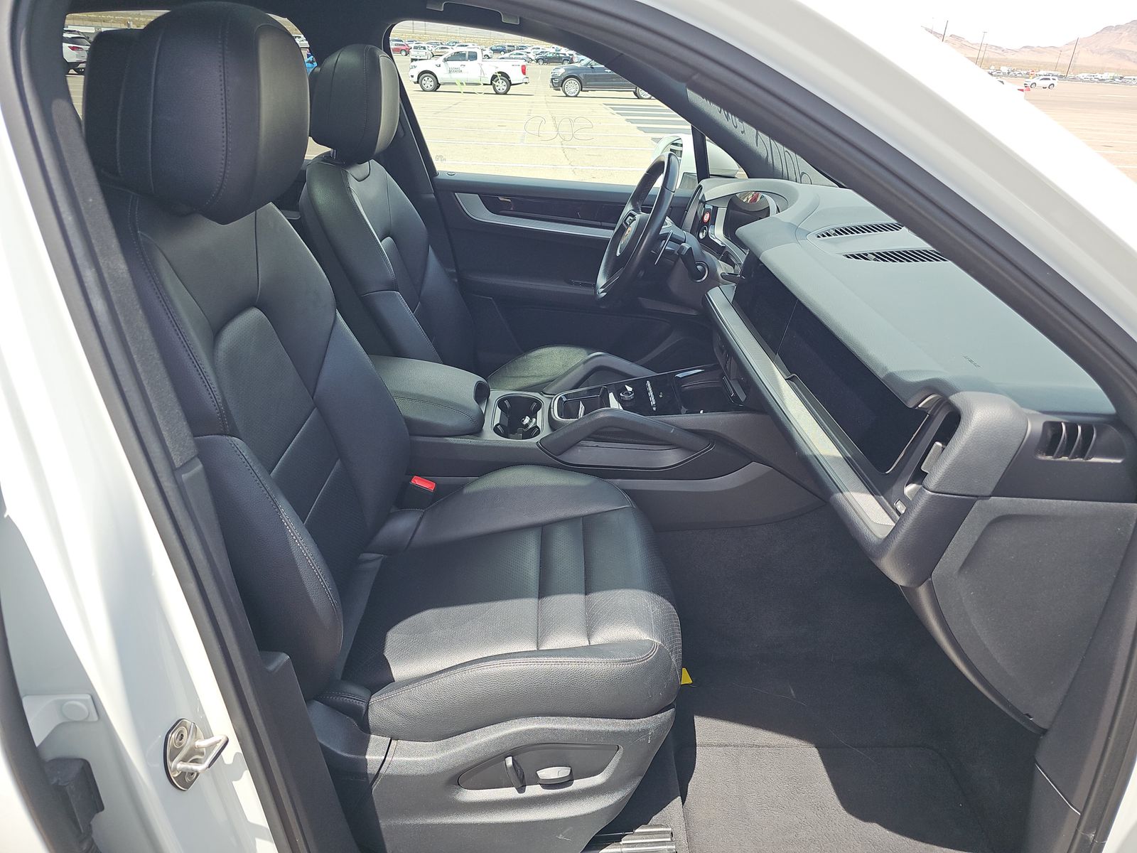 2024 Porsche Cayenne Base AWD
