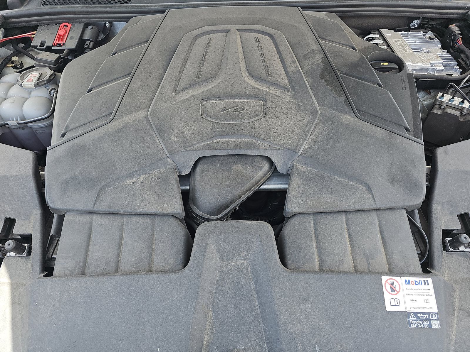 2024 Porsche Cayenne Base AWD