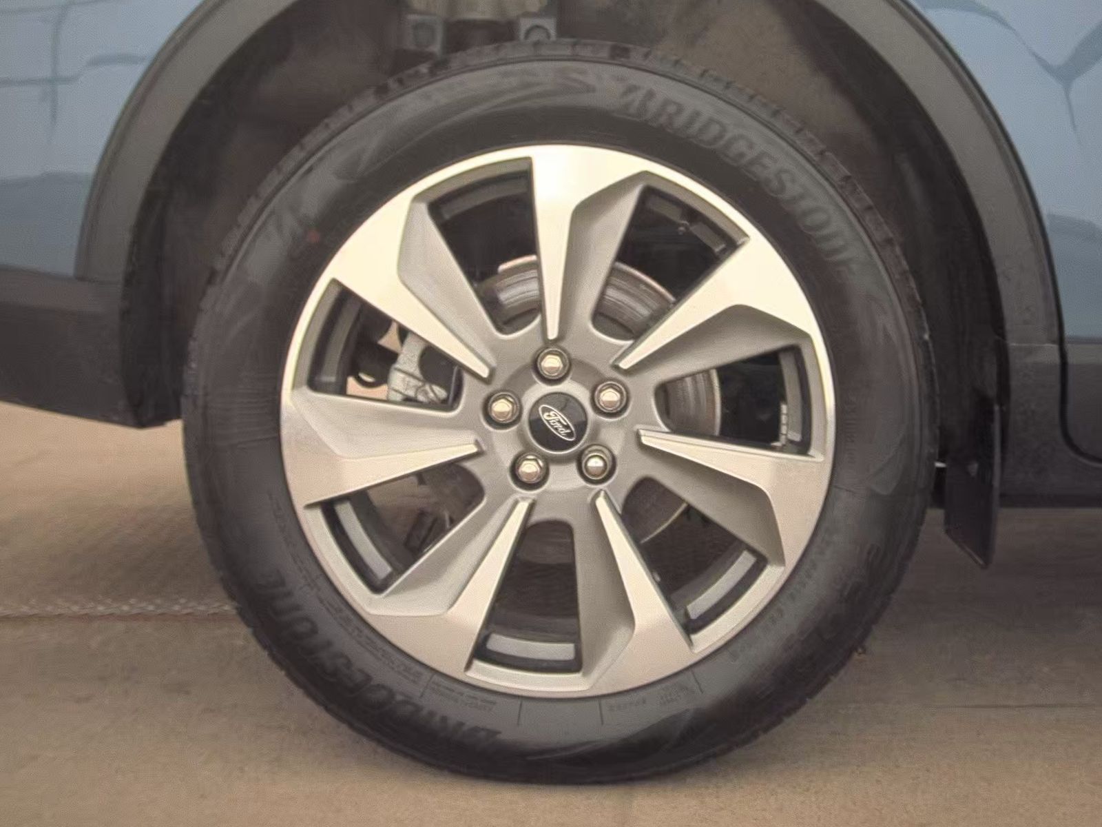 2025 Ford Escape Platinum AWD