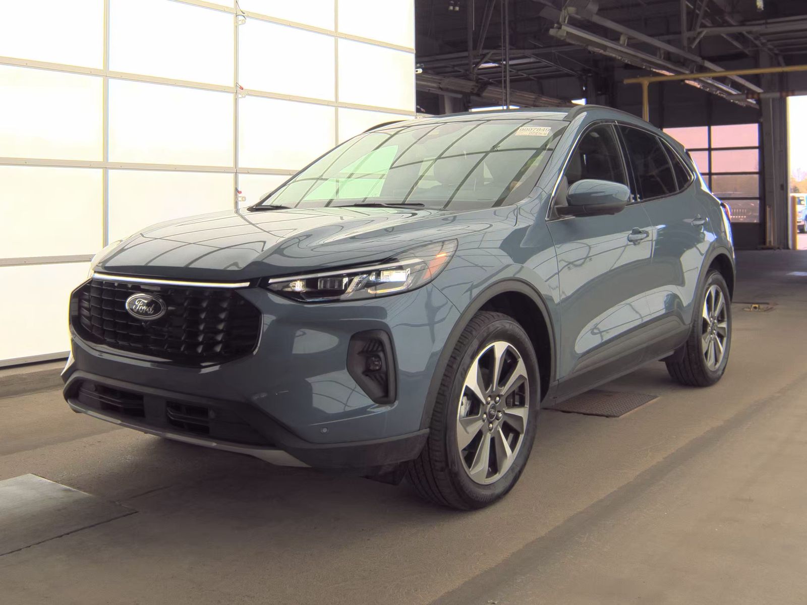 2025 Ford Escape Platinum AWD
