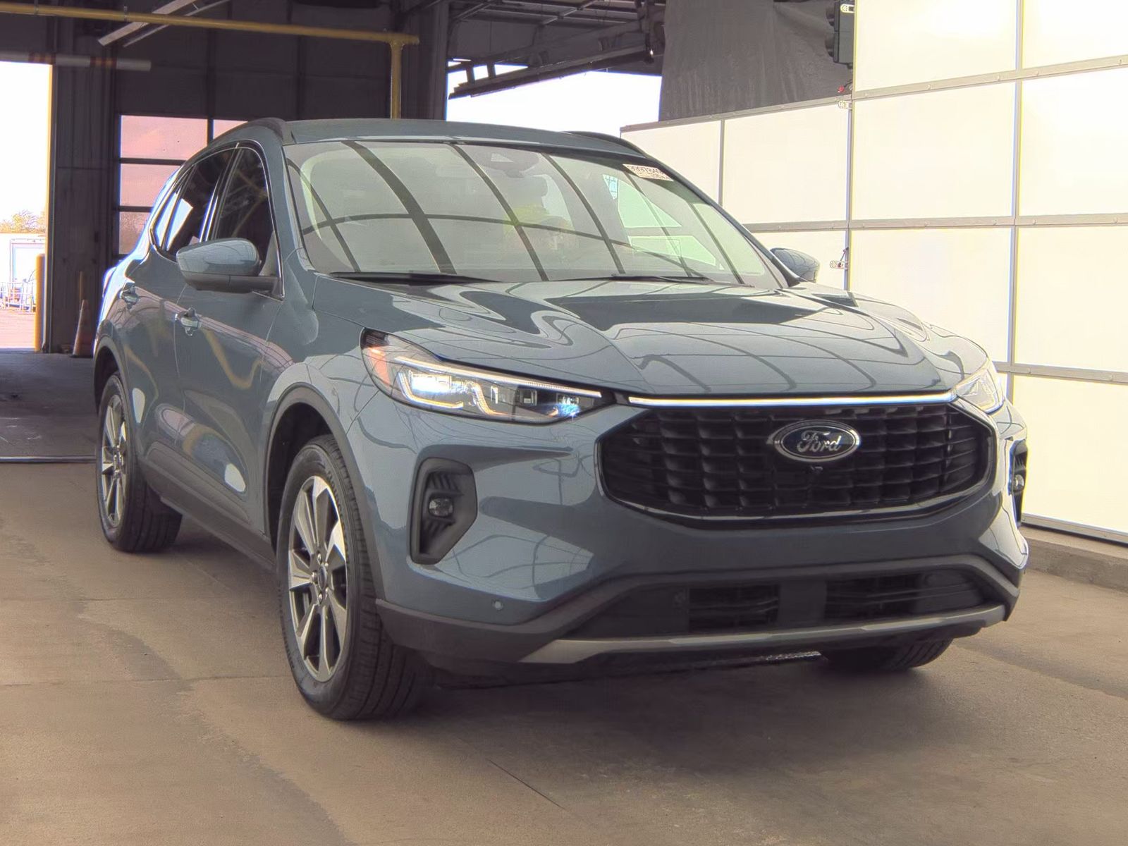 2025 Ford Escape Platinum AWD