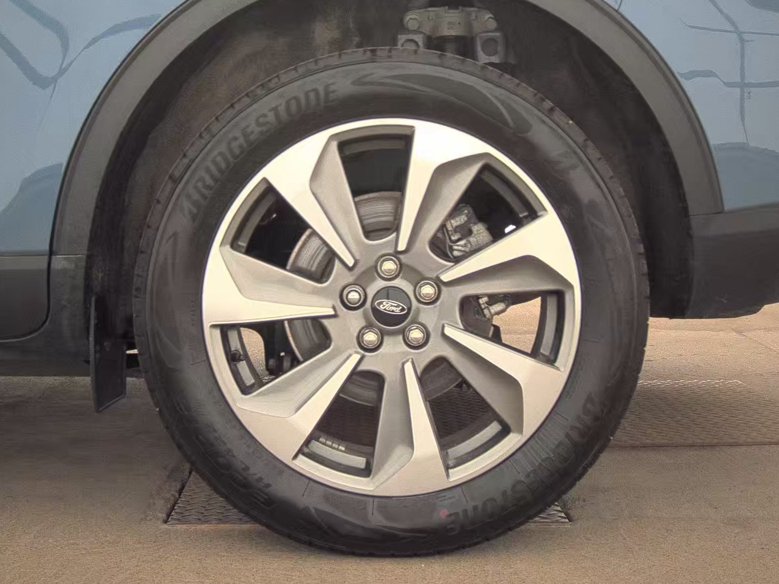 2025 Ford Escape Platinum AWD