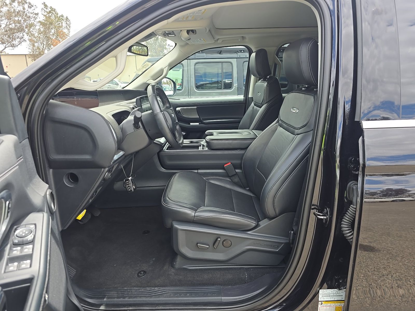 FORD EXPEDITION MAX - 8