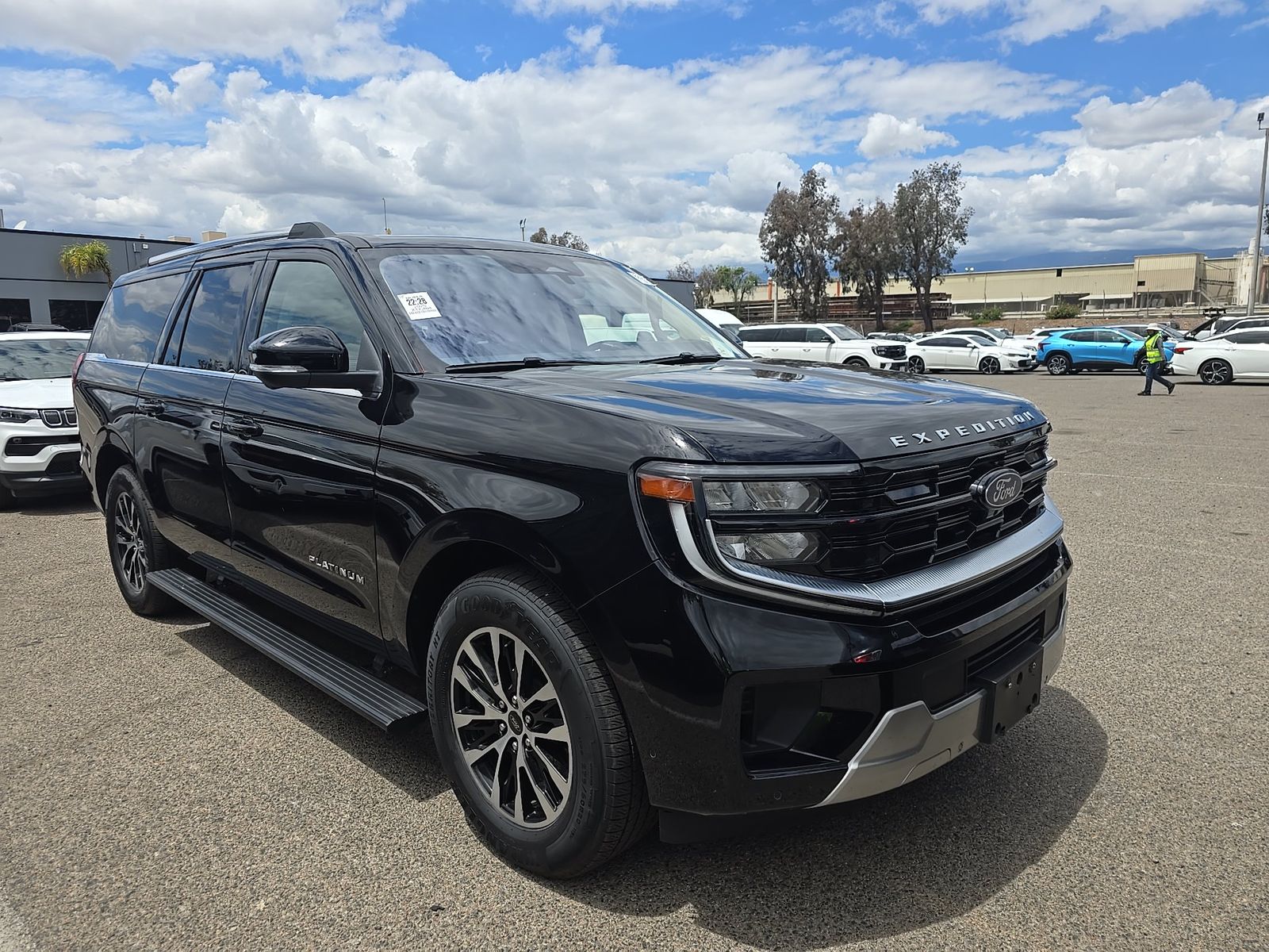 FORD EXPEDITION MAX - 4