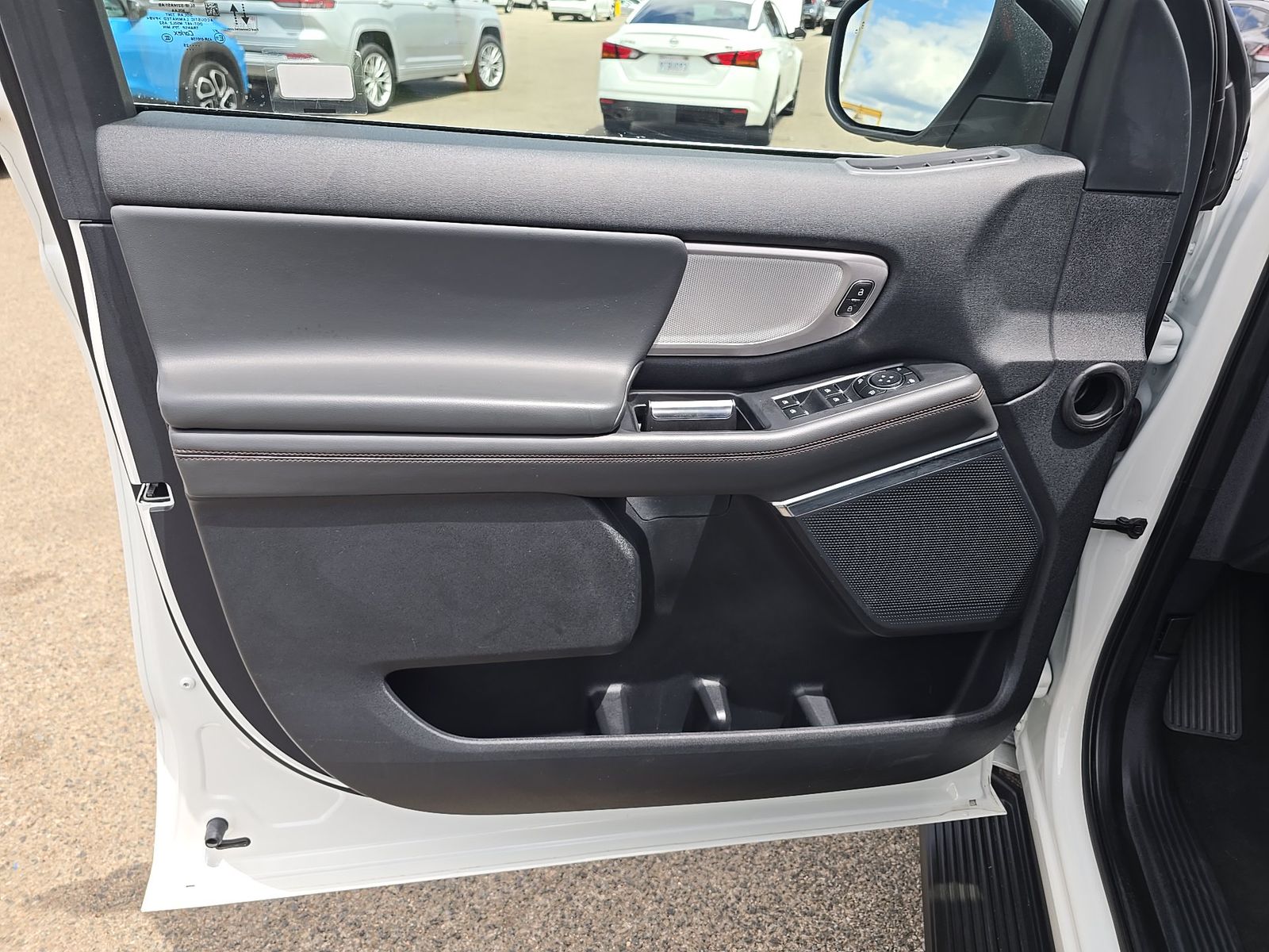 FORD EXPEDITION MAX - 10