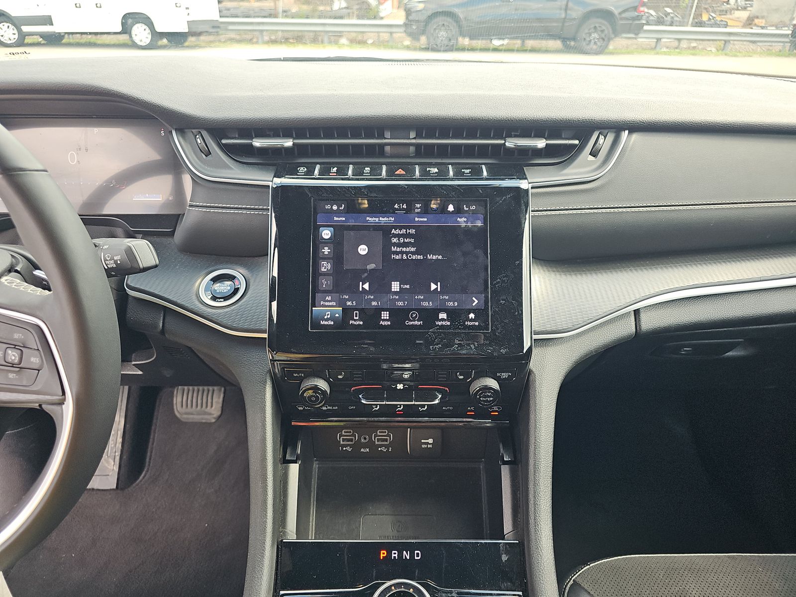 2024 Jeep Grand Cherokee Altitude RWD