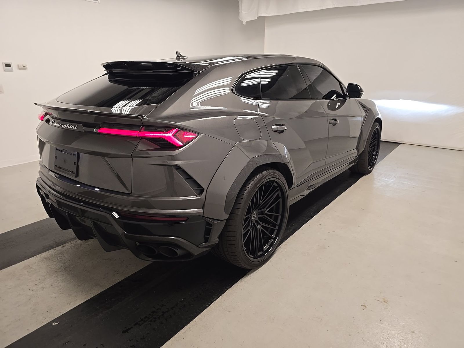 2022 Lamborghini Urus Graphite Capsule AWD
