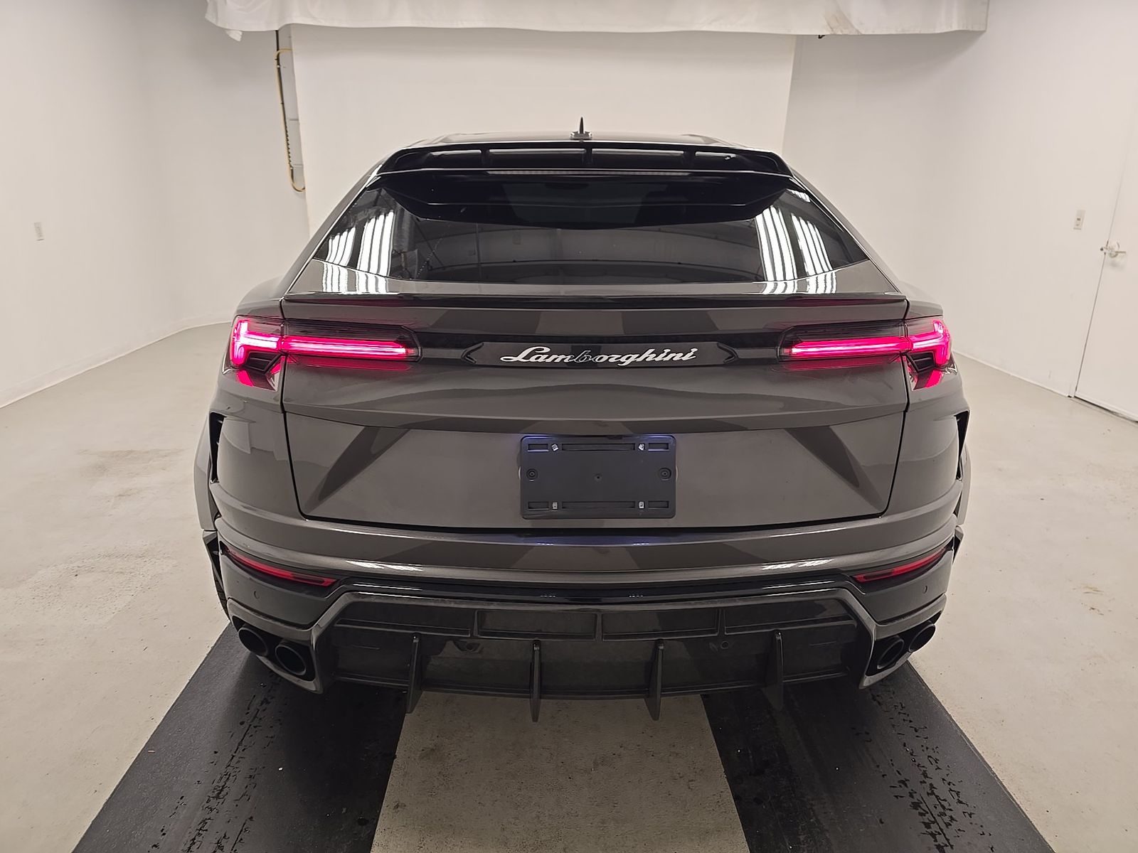 2022 Lamborghini Urus Graphite Capsule AWD
