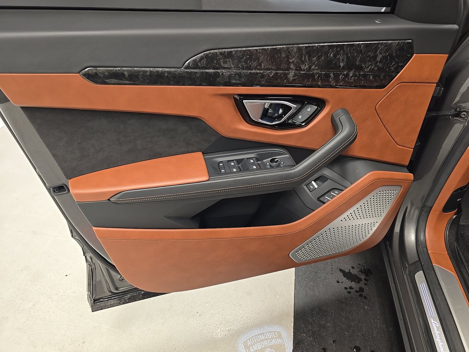 2022 Lamborghini Urus Graphite Capsule AWD