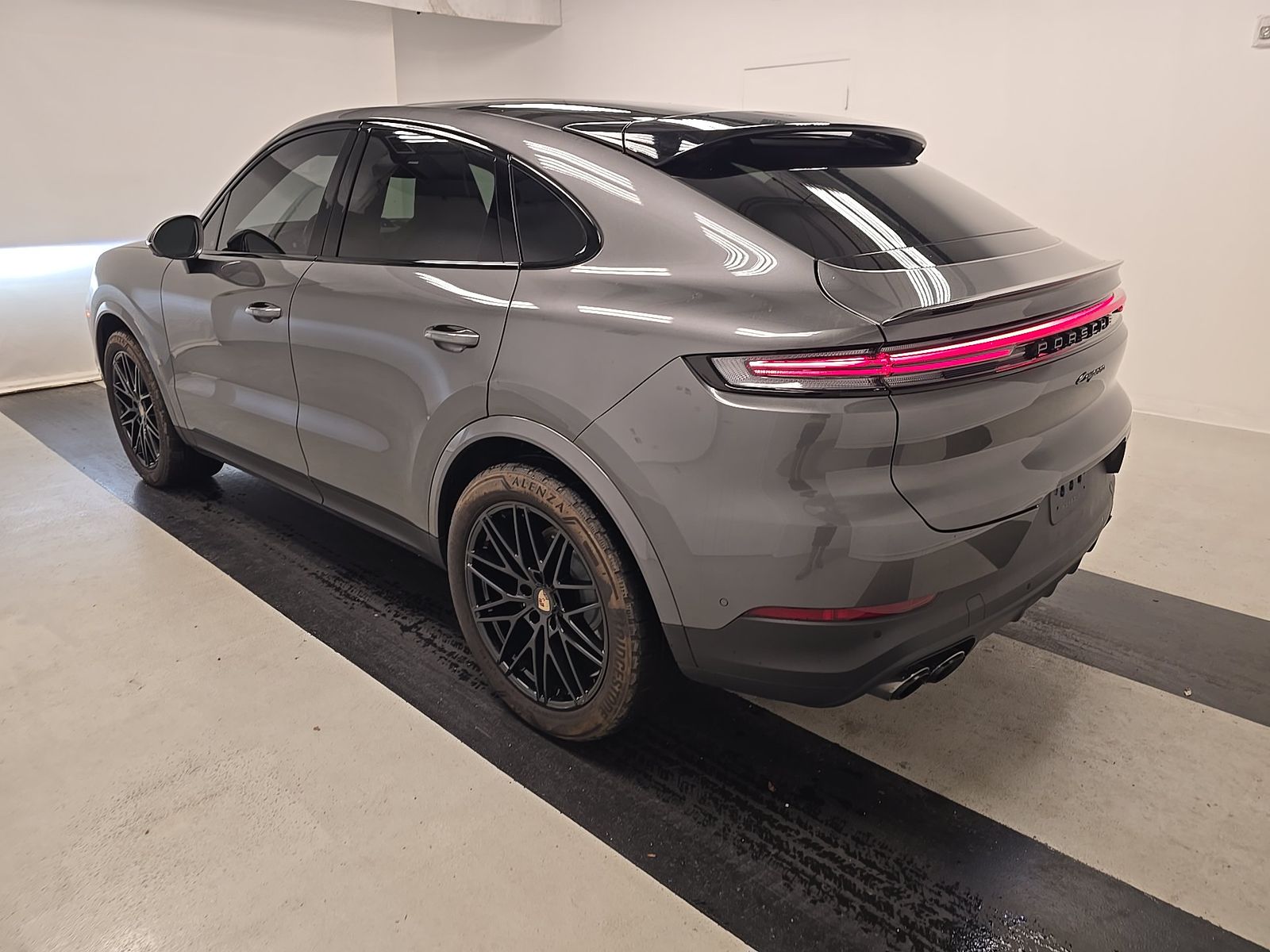 PORSCHE CAYENNE - 7