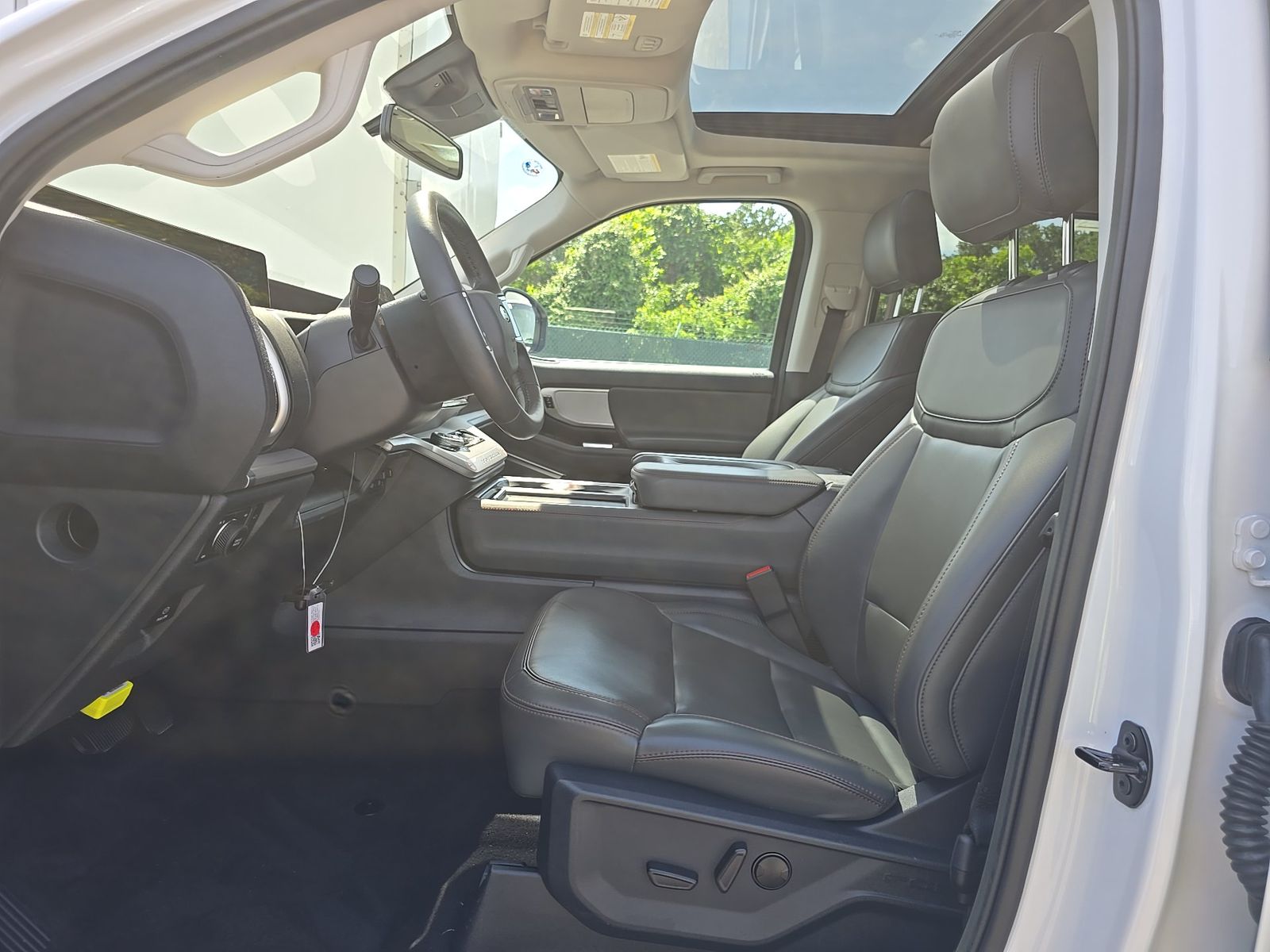 FORD EXPEDITION - 1