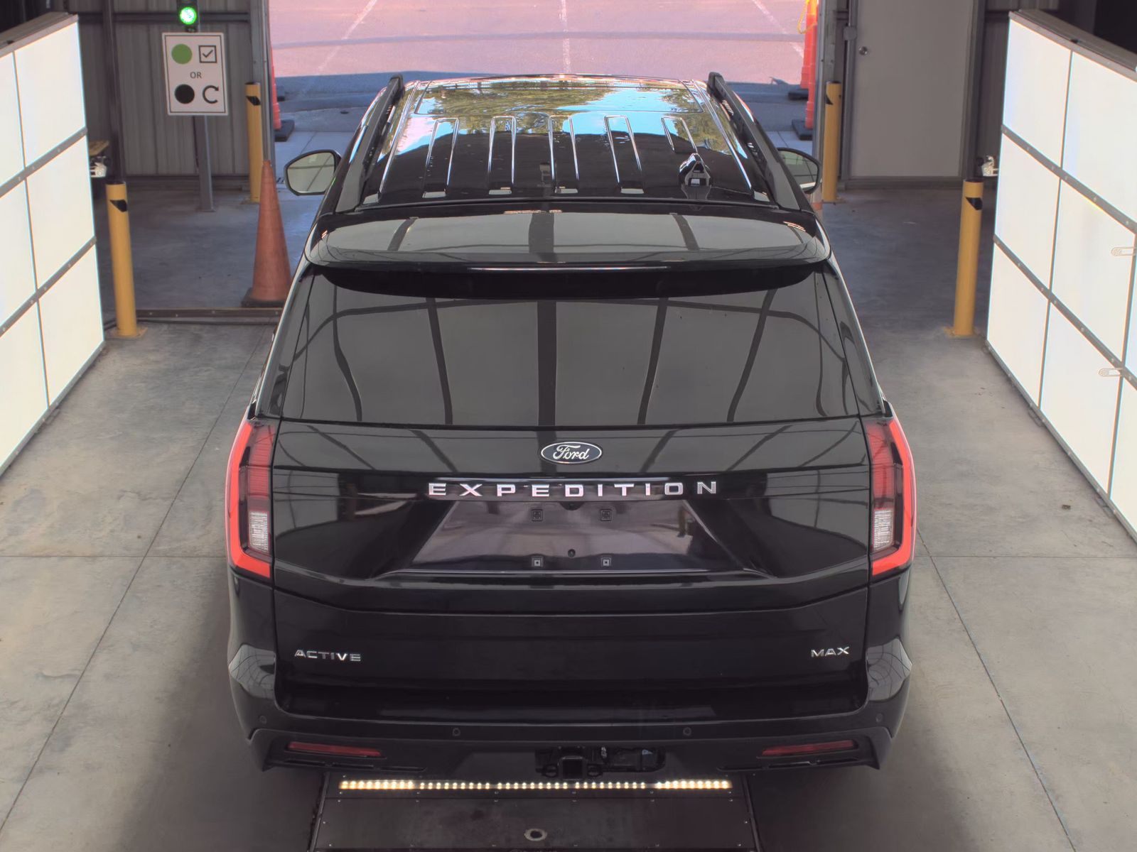 FORD EXPEDITION MAX - 7
