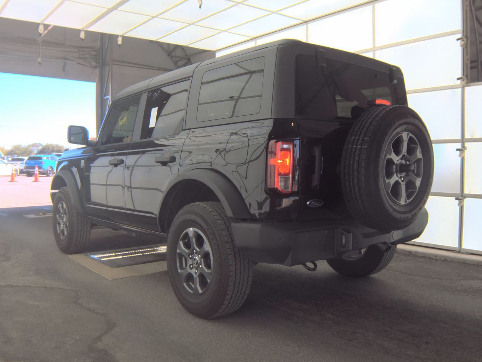 FORD BRONCO - 7