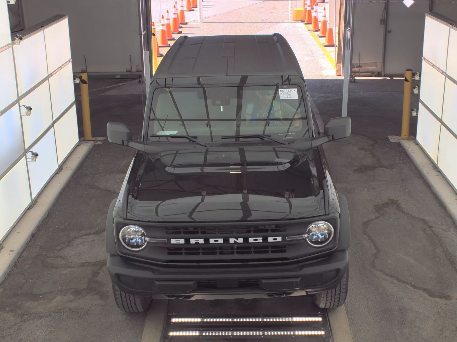 FORD BRONCO - 3
