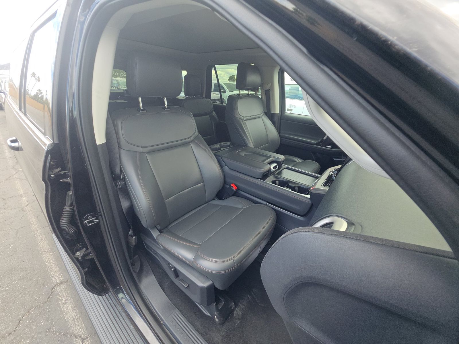FORD EXPEDITION MAX - 9