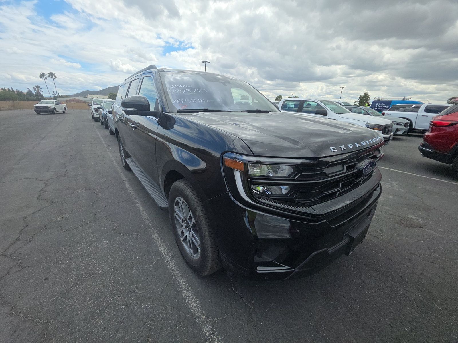 FORD EXPEDITION MAX - 4