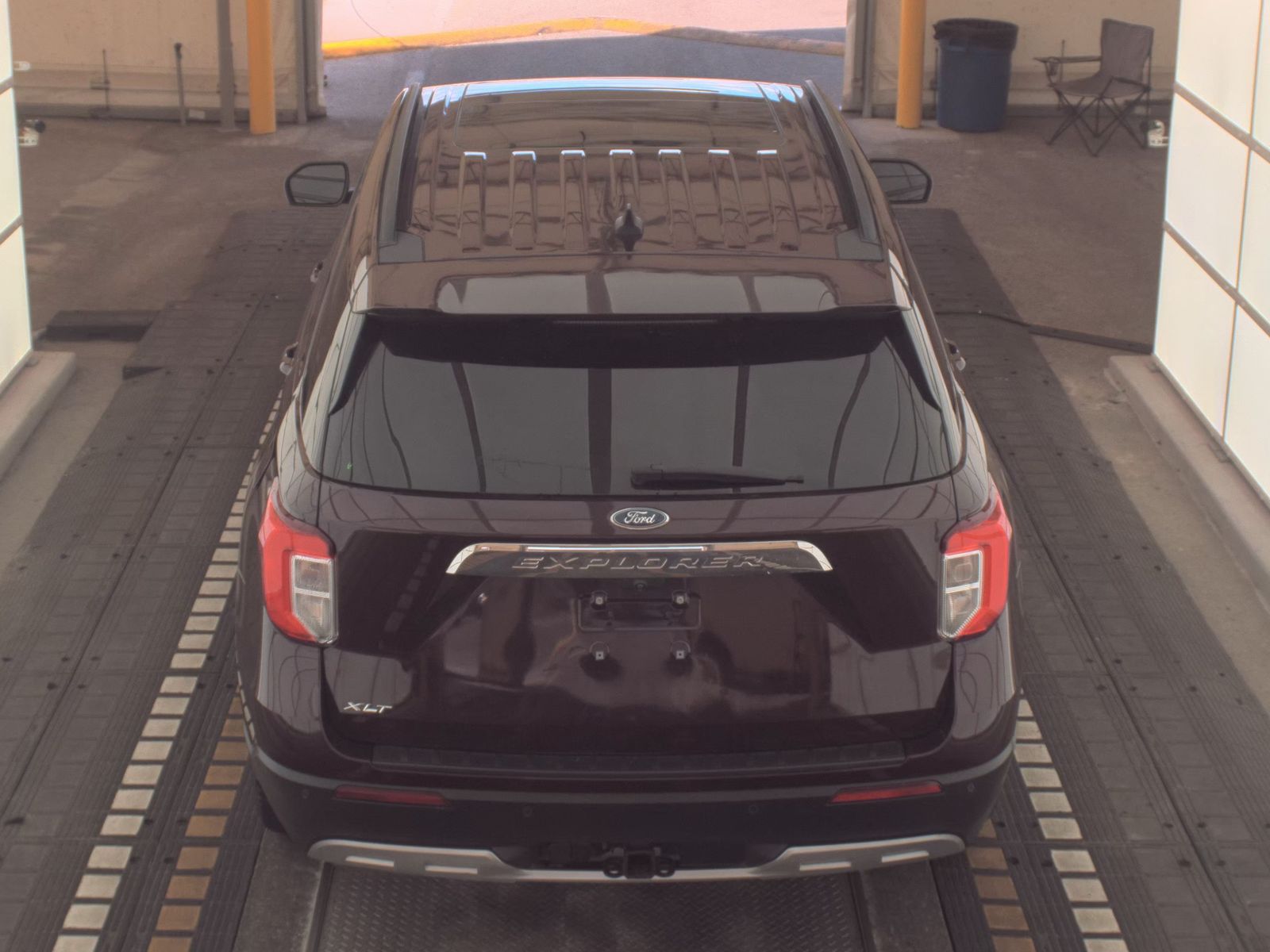 FORD EXPLORER - 7