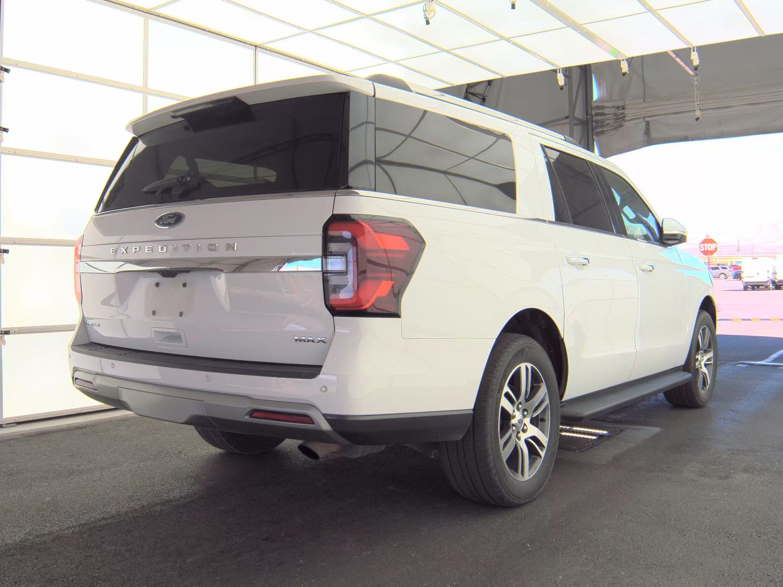 FORD EXPEDITION MAX - 5