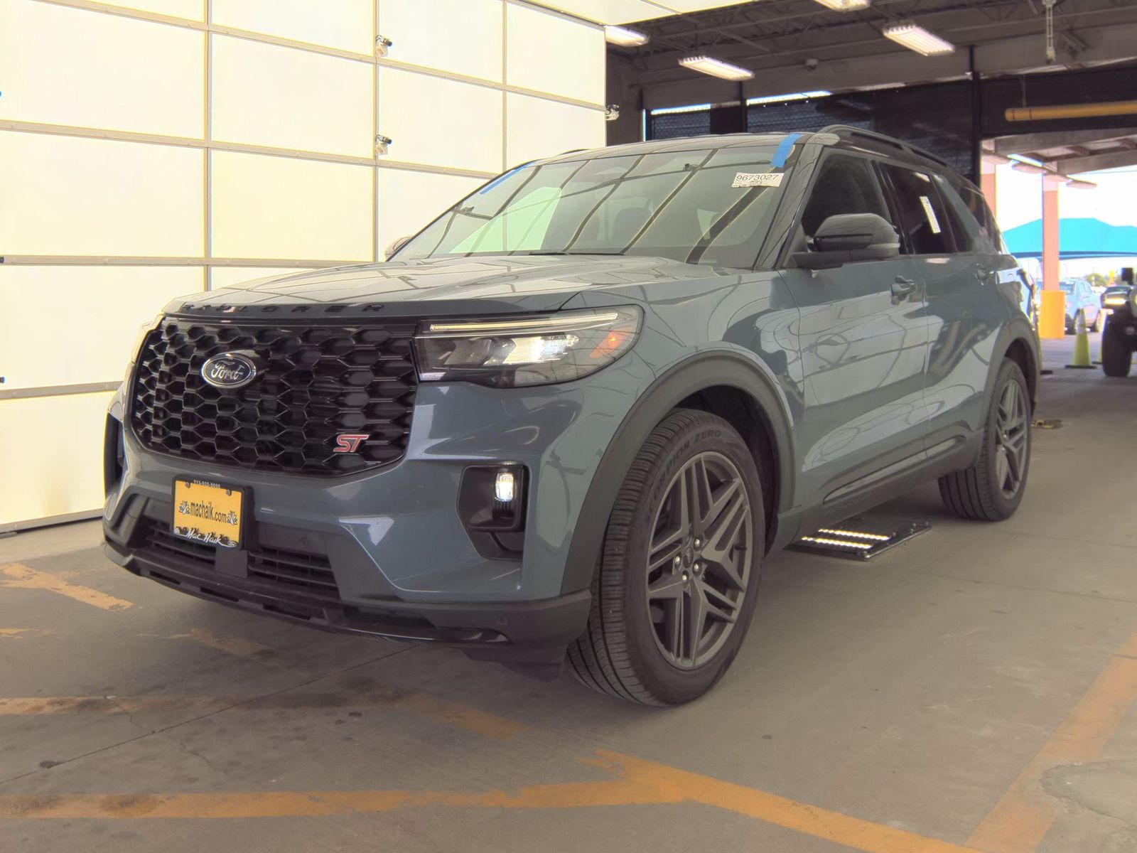 FORD EXPLORER - 1