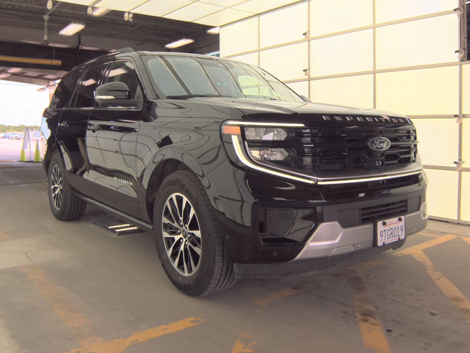 FORD EXPEDITION - 5