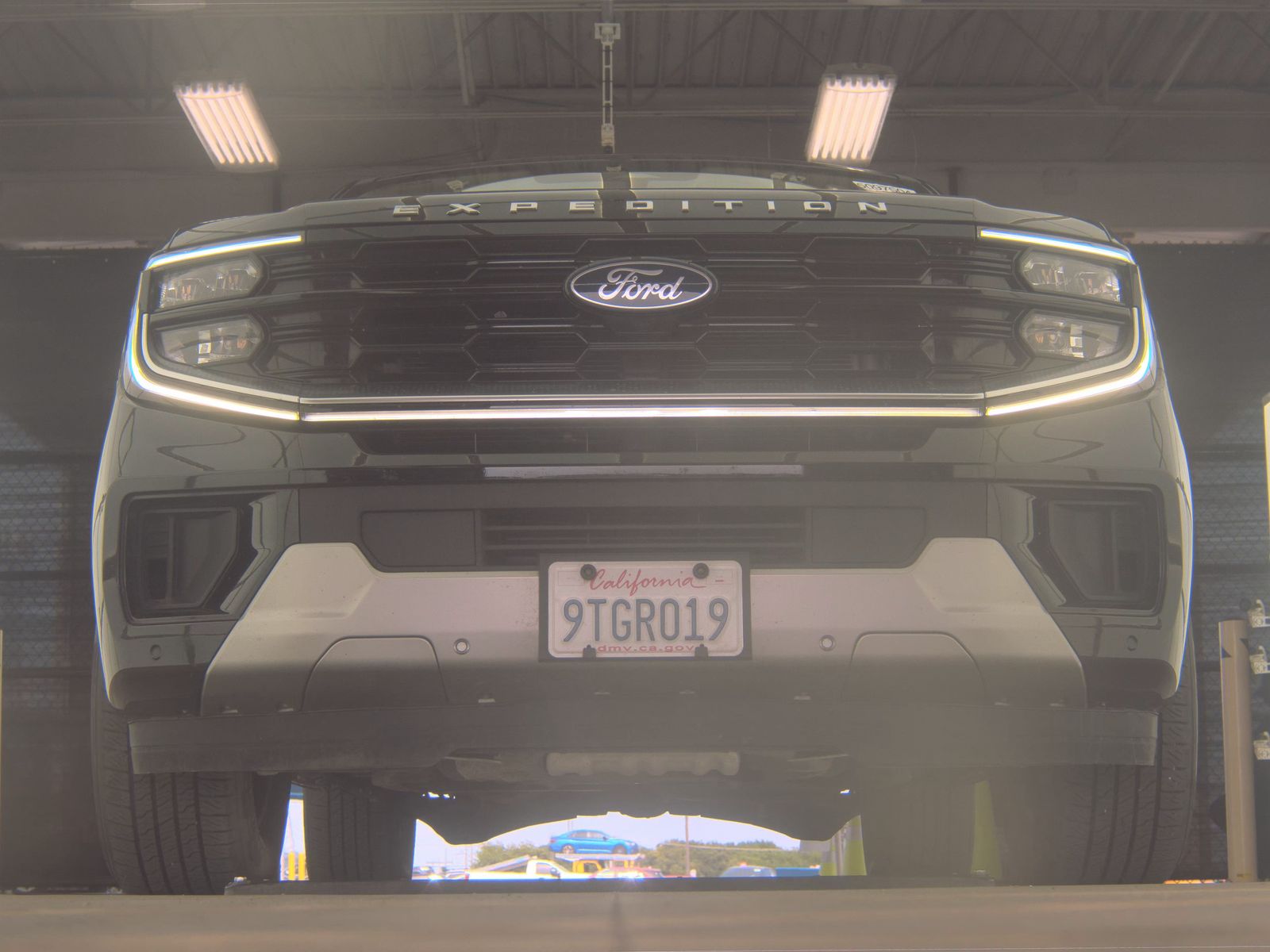 FORD EXPEDITION - 4