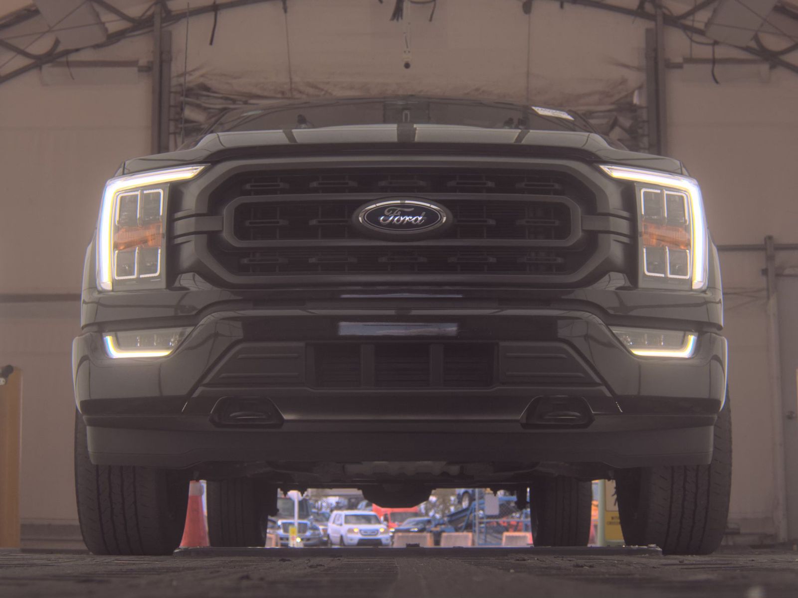 FORD F-150 - 4