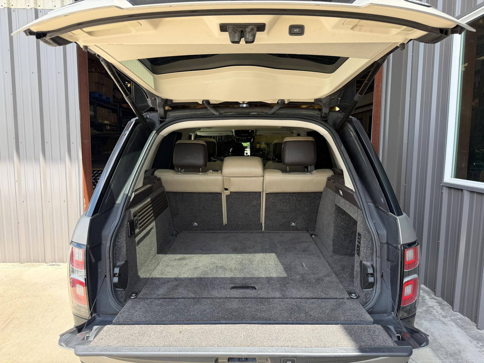 2018 Land Rover Range Rover Supercharged LWB AWD