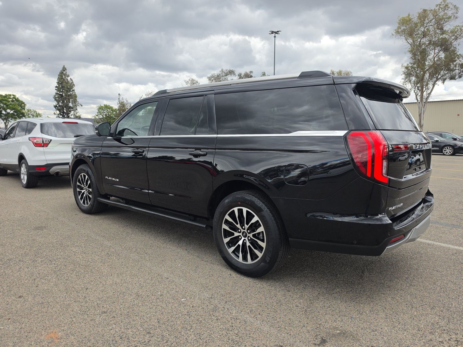 FORD EXPEDITION MAX - 7