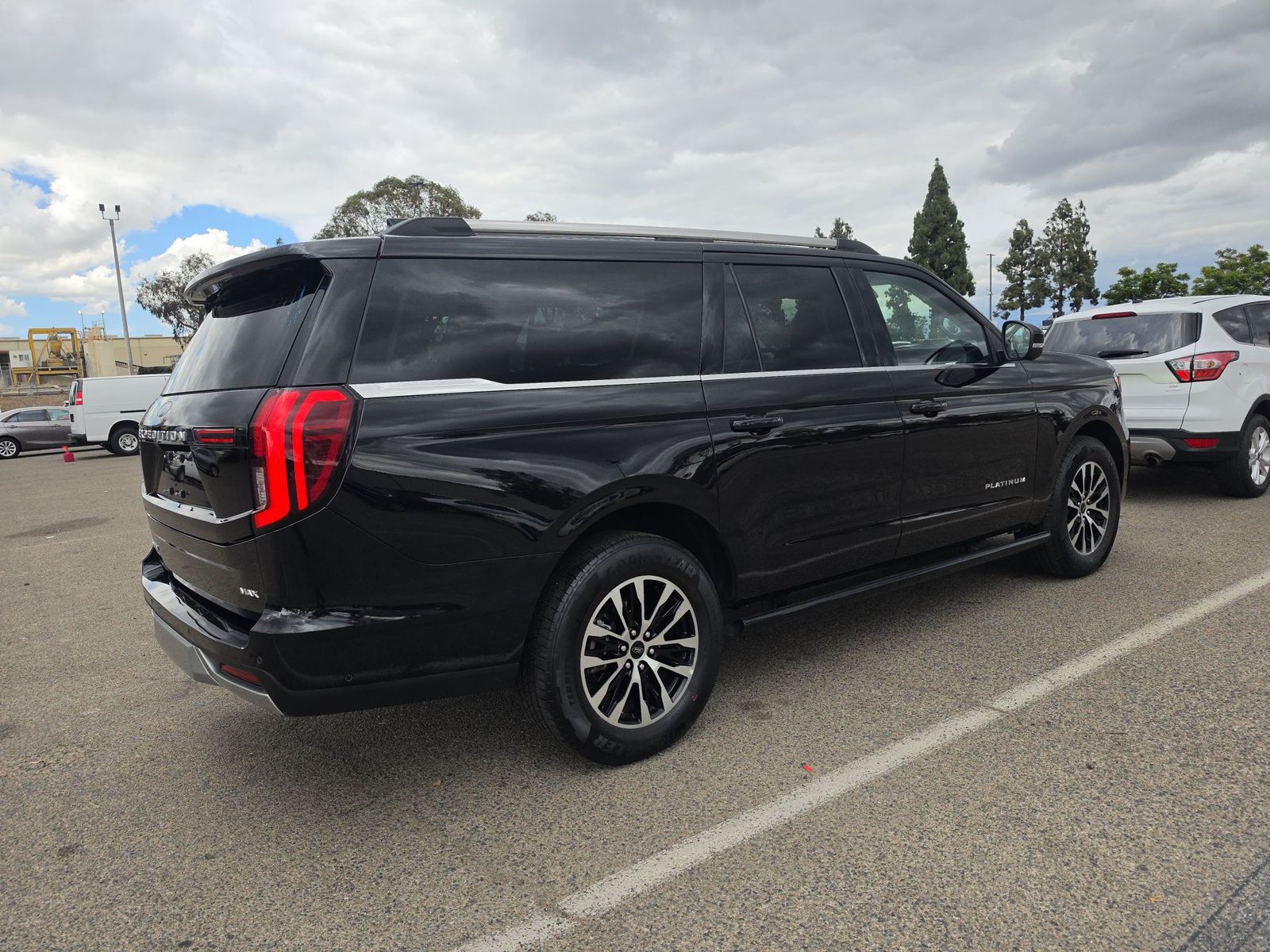FORD EXPEDITION MAX - 5