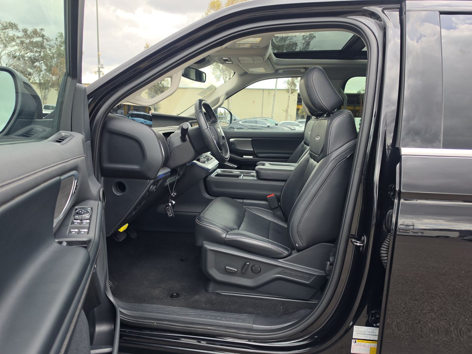 FORD EXPEDITION MAX - 8