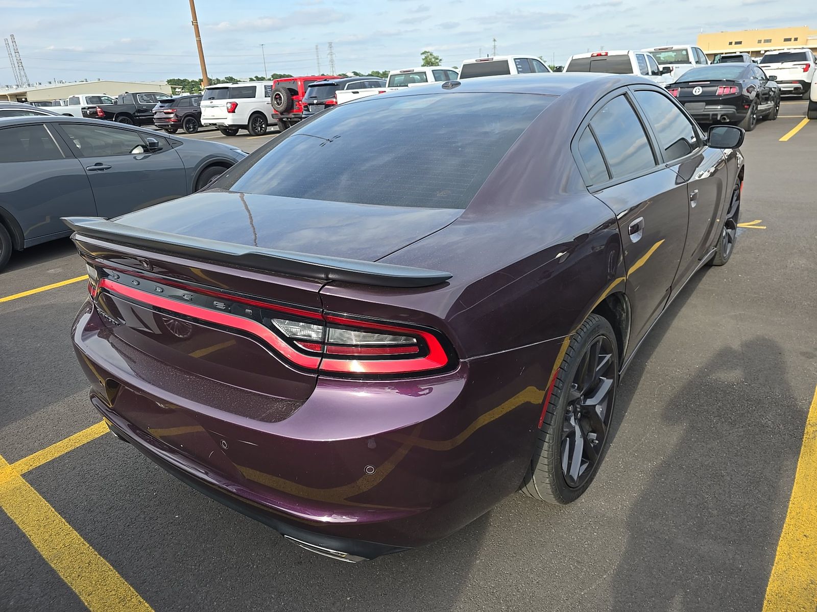 2021 Dodge Charger SXT RWD