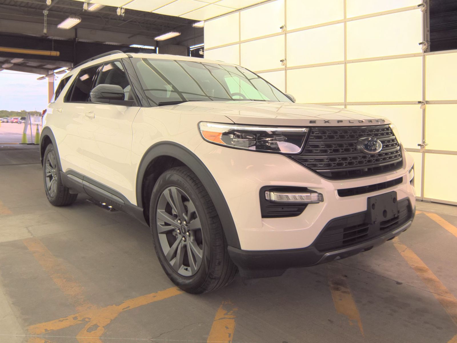 FORD EXPLORER - 5