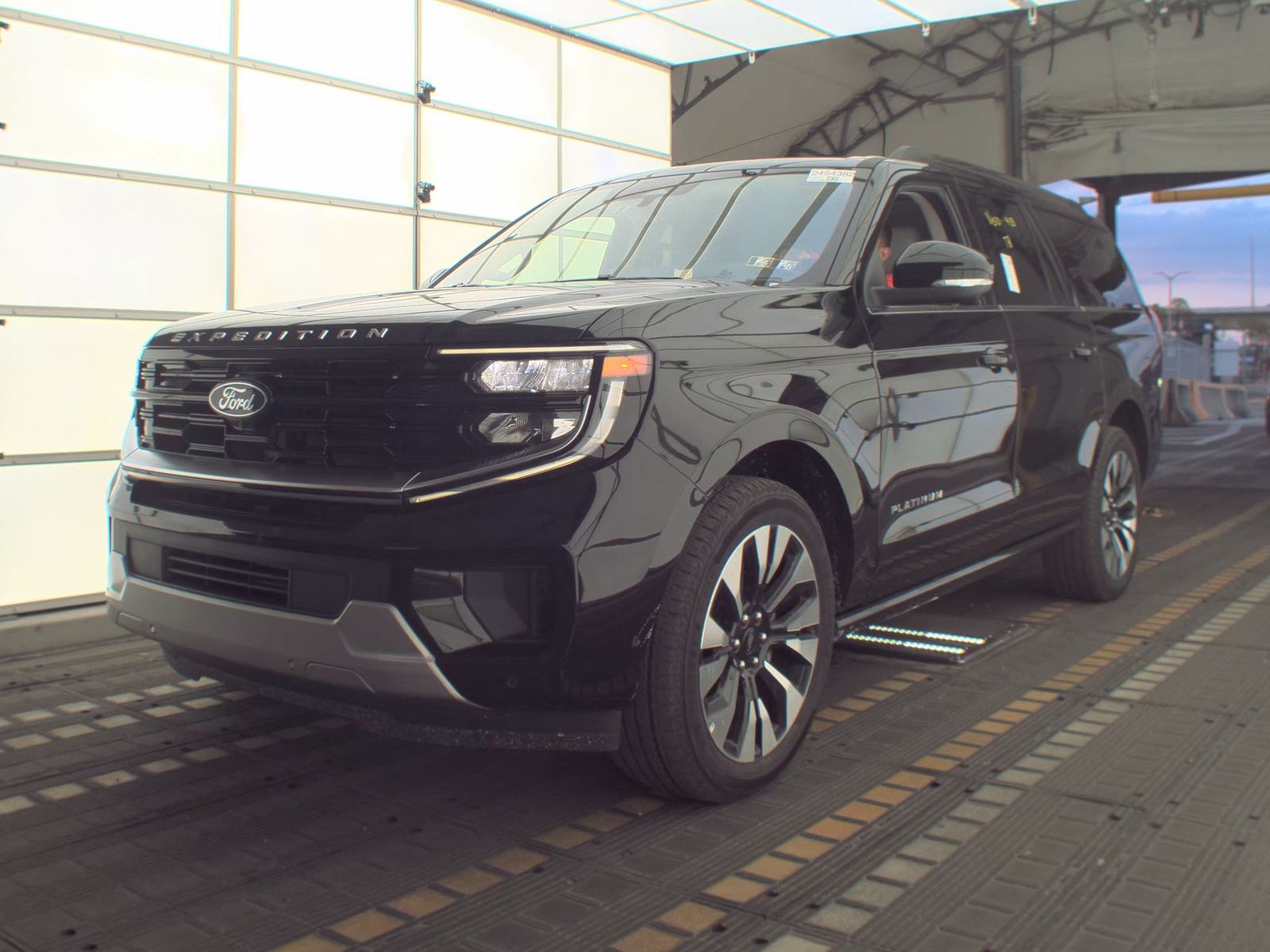 FORD EXPEDITION MAX - 1