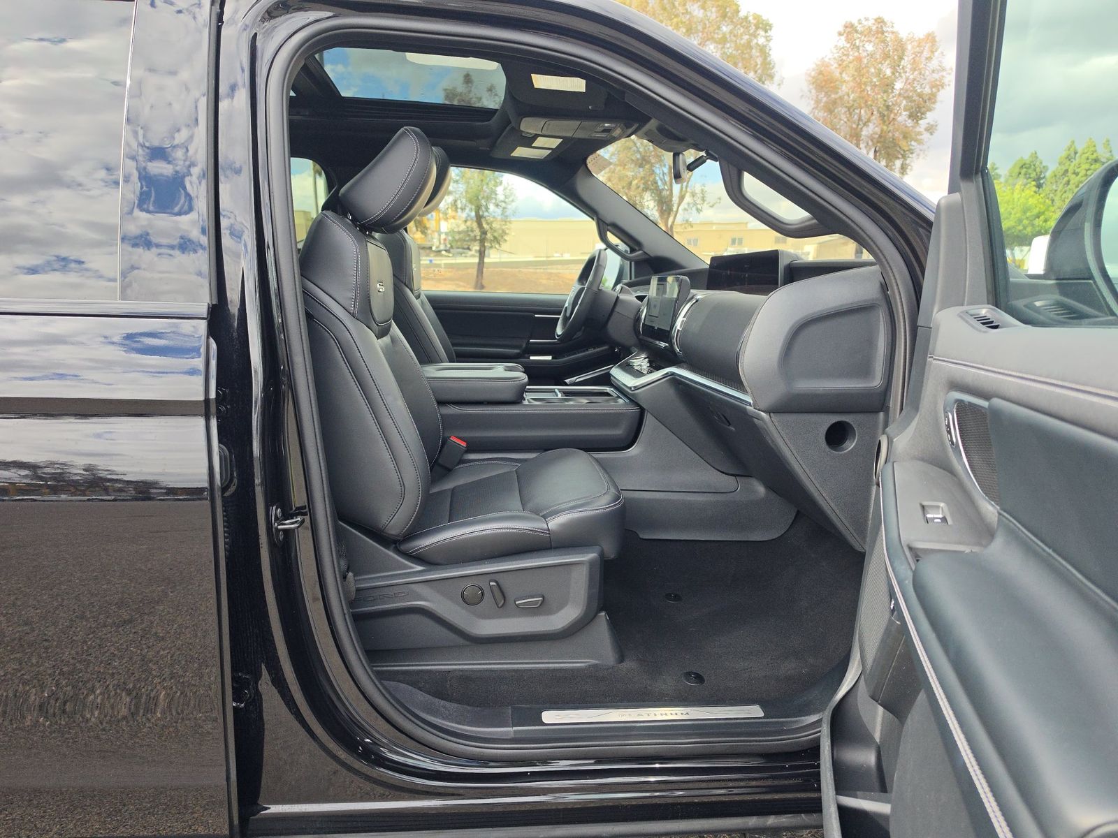 FORD EXPEDITION - 9