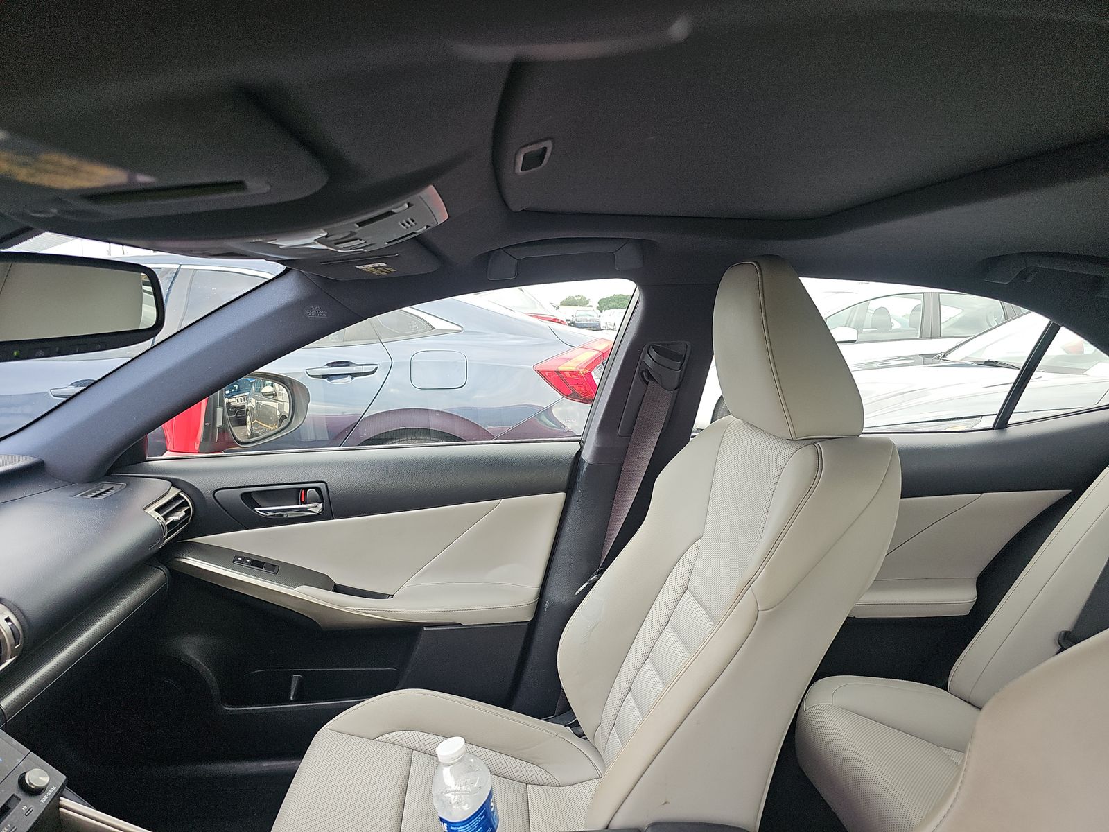 2016 Lexus IS IS 200t RWD