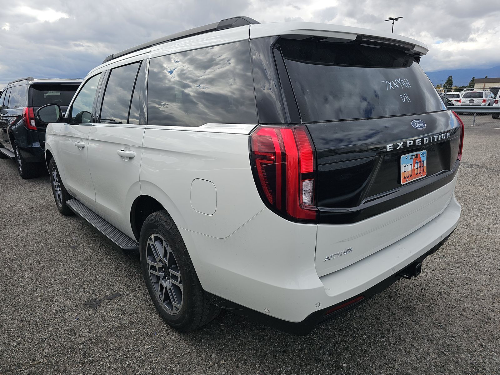 FORD EXPEDITION - 7